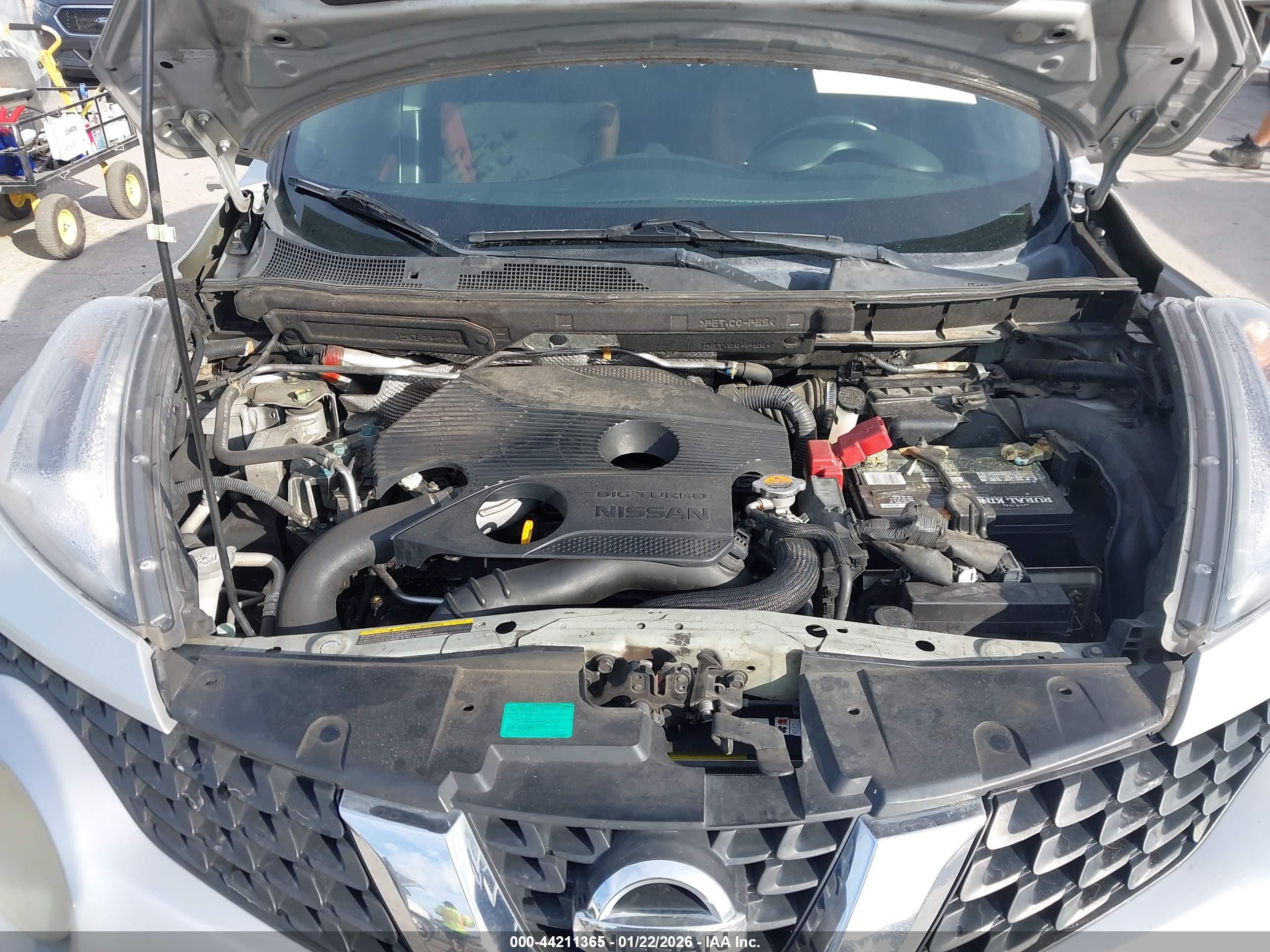 NISSAN JUKE image 10