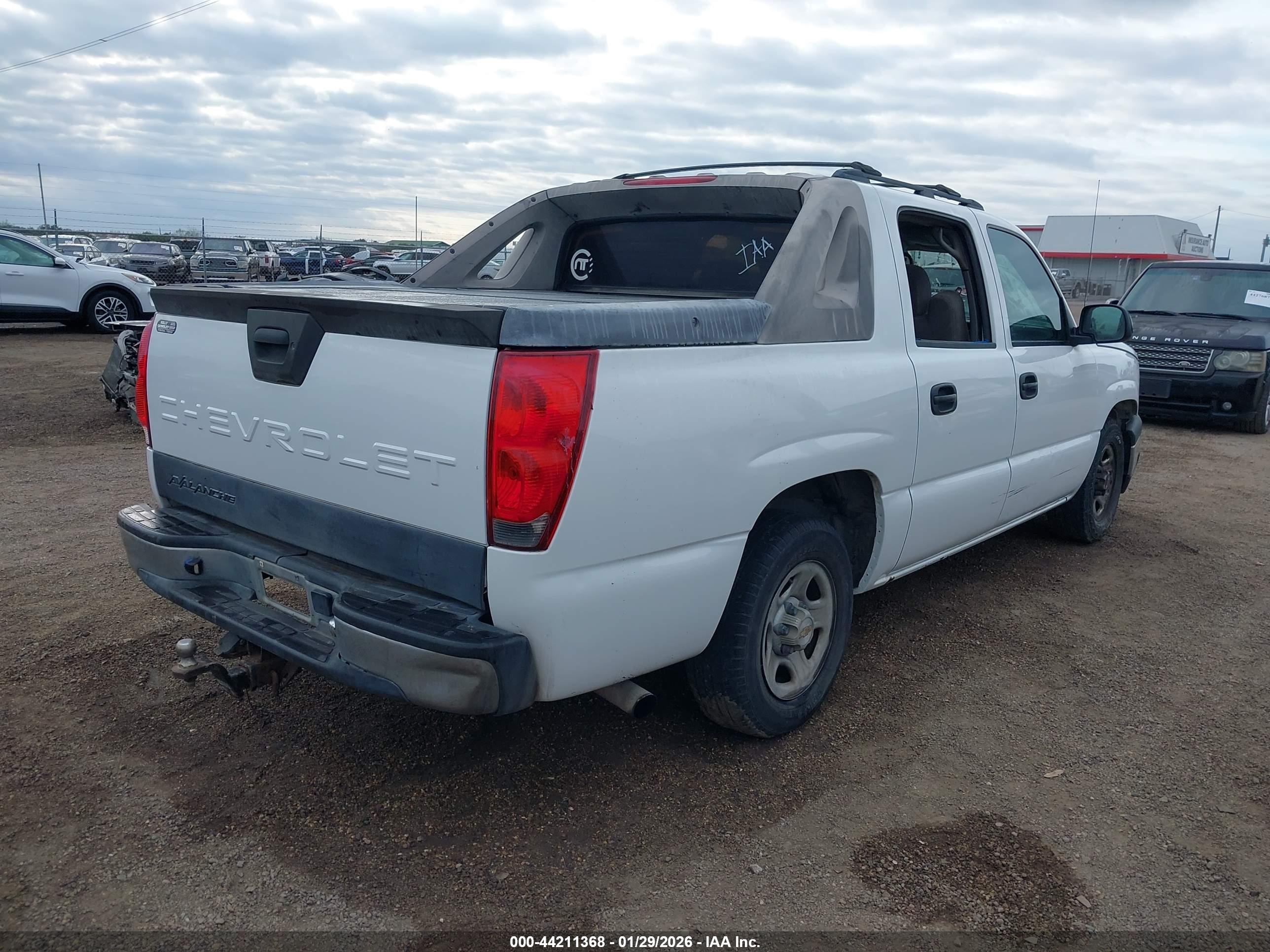 CHEVROLET AVALANCHE image 4