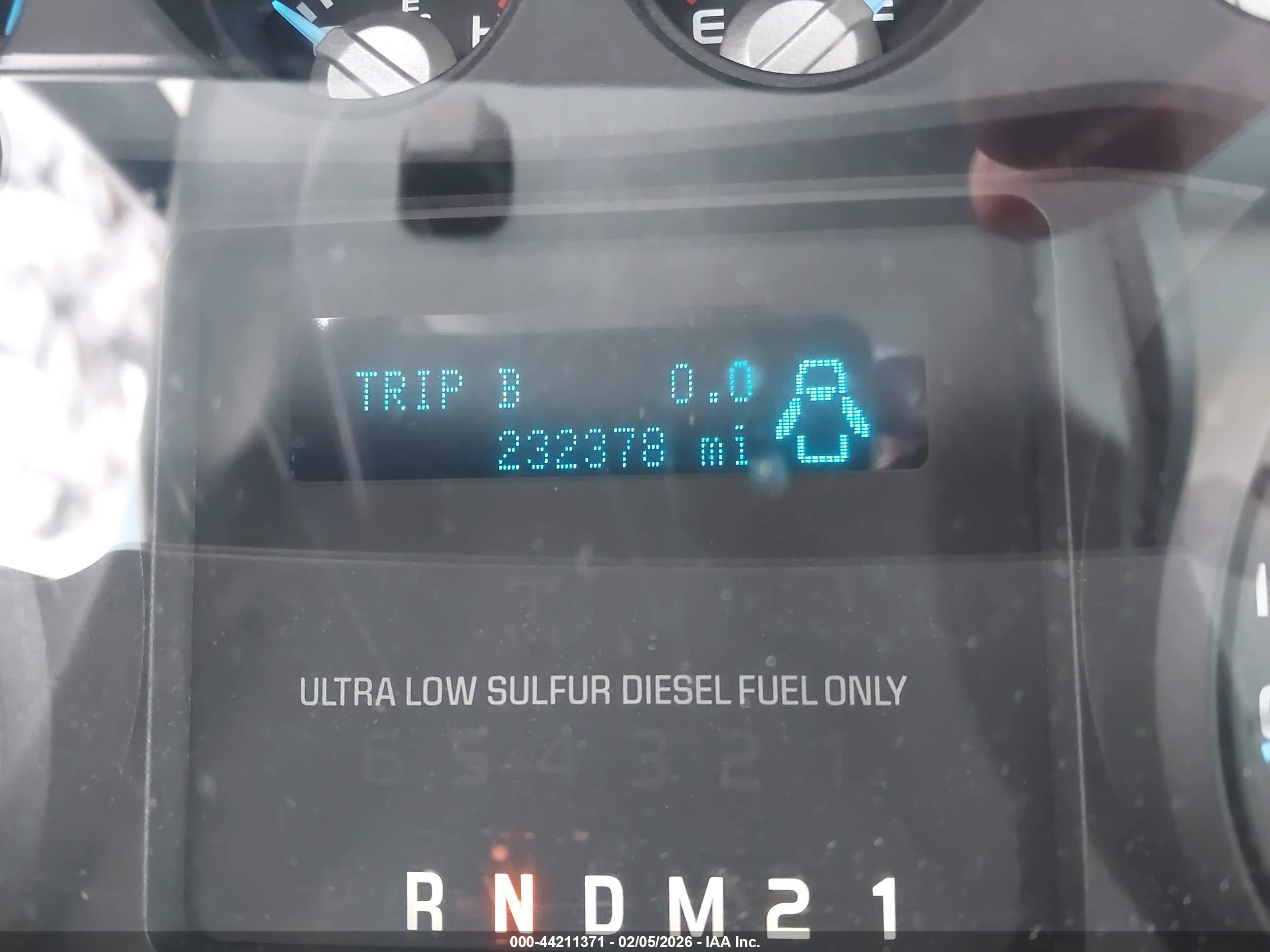 FORD F-650 image 6