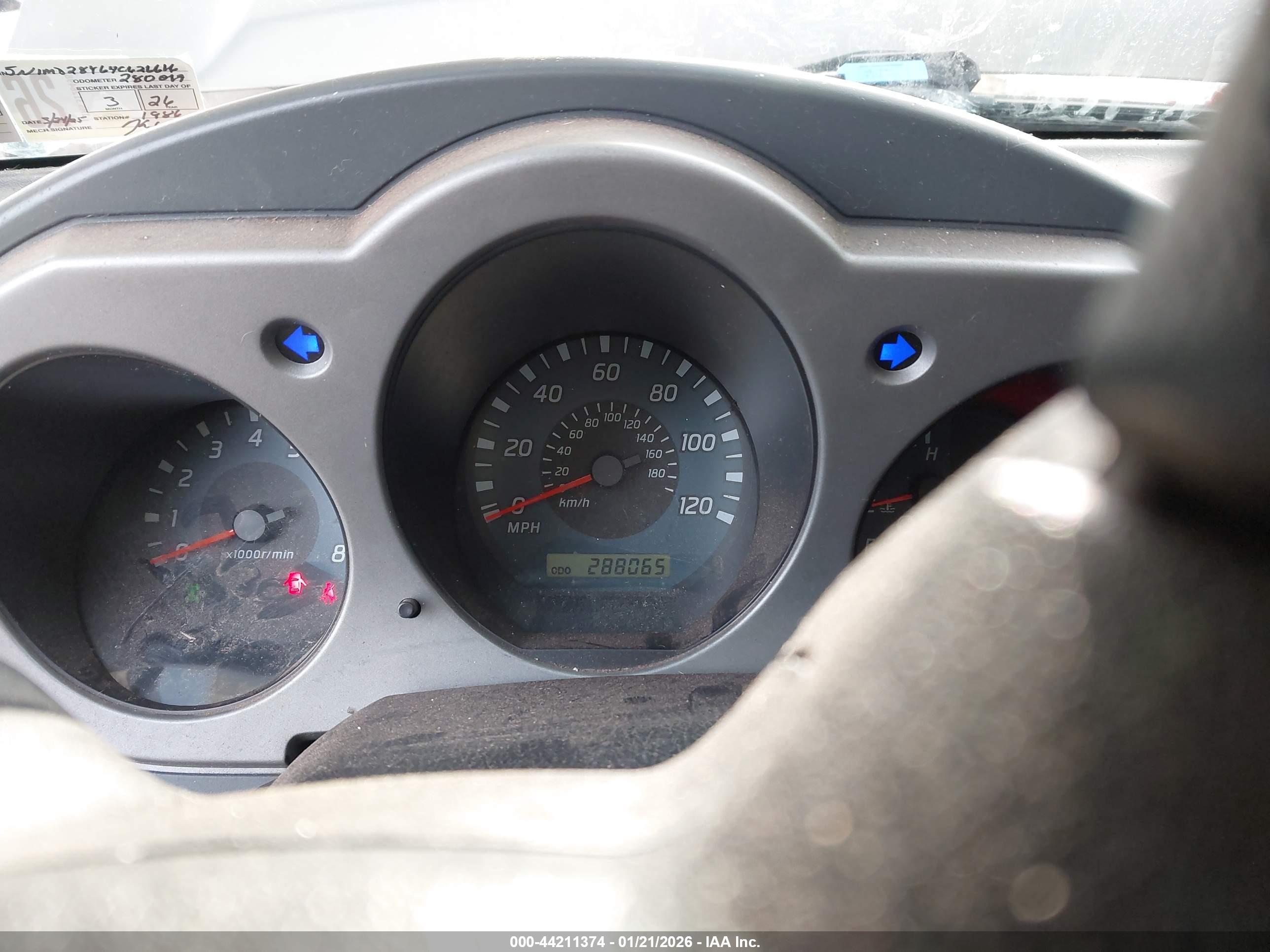 NISSAN XTERRA image 7