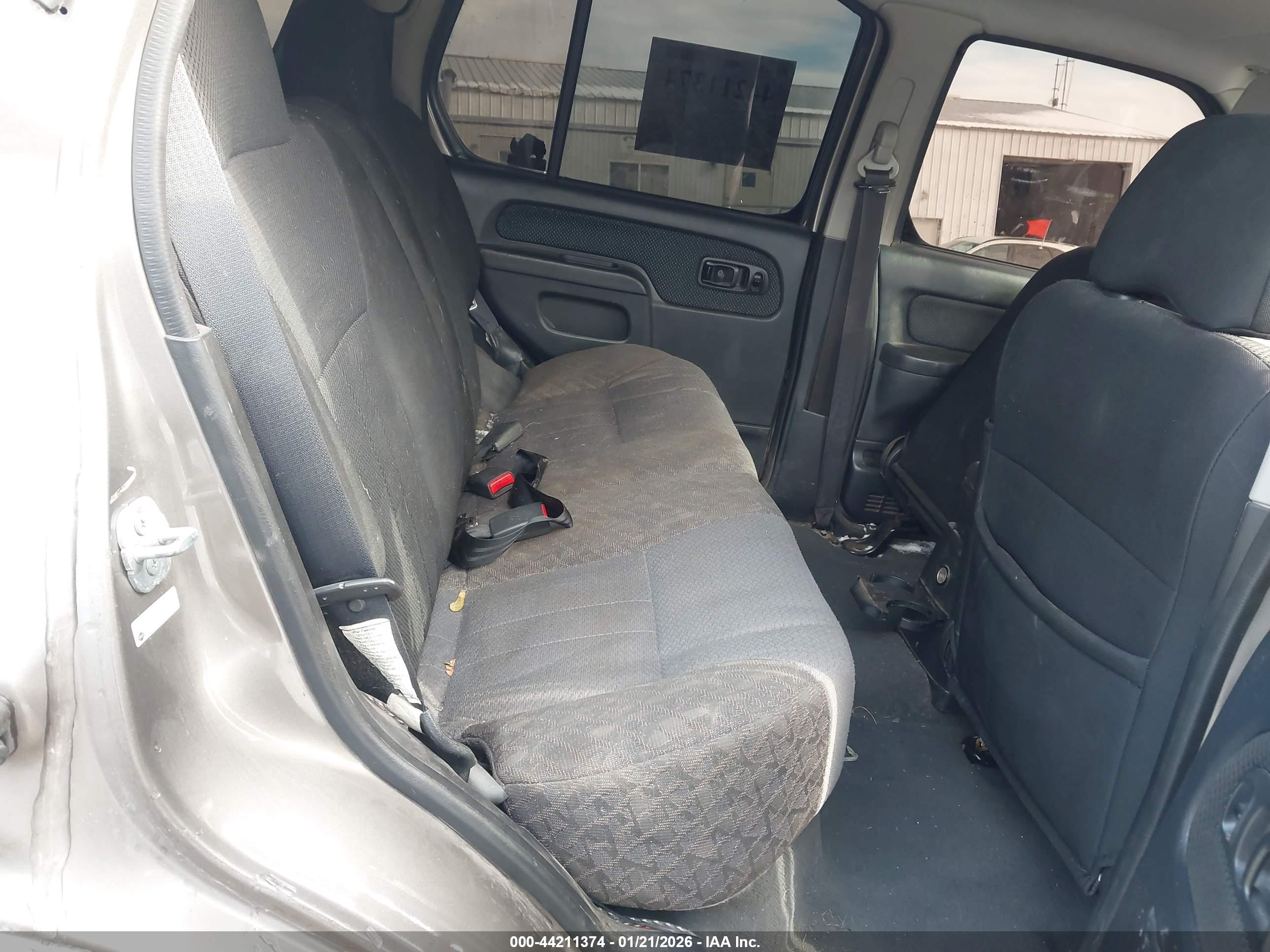 NISSAN XTERRA image 8