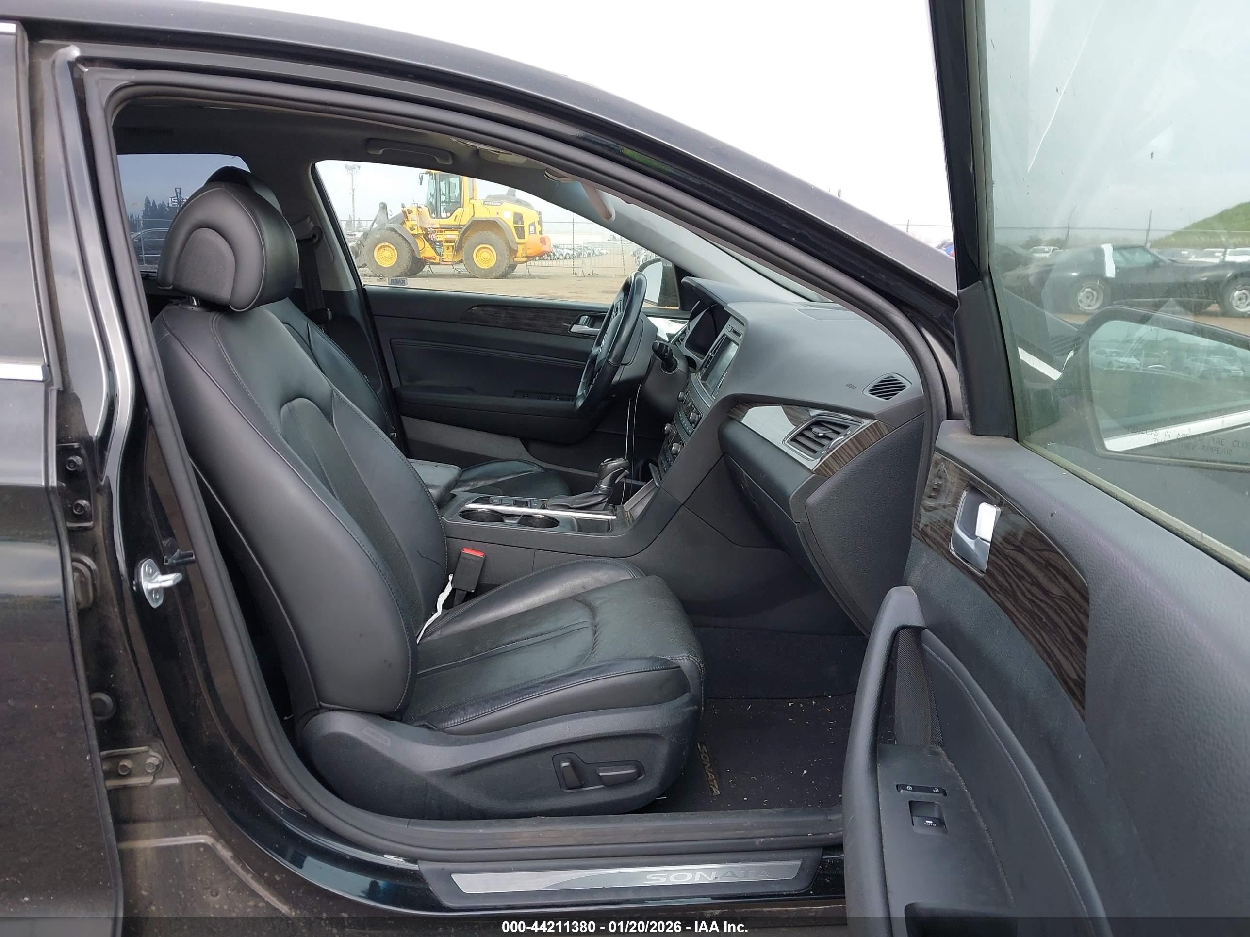 HYUNDAI SONATA image 5