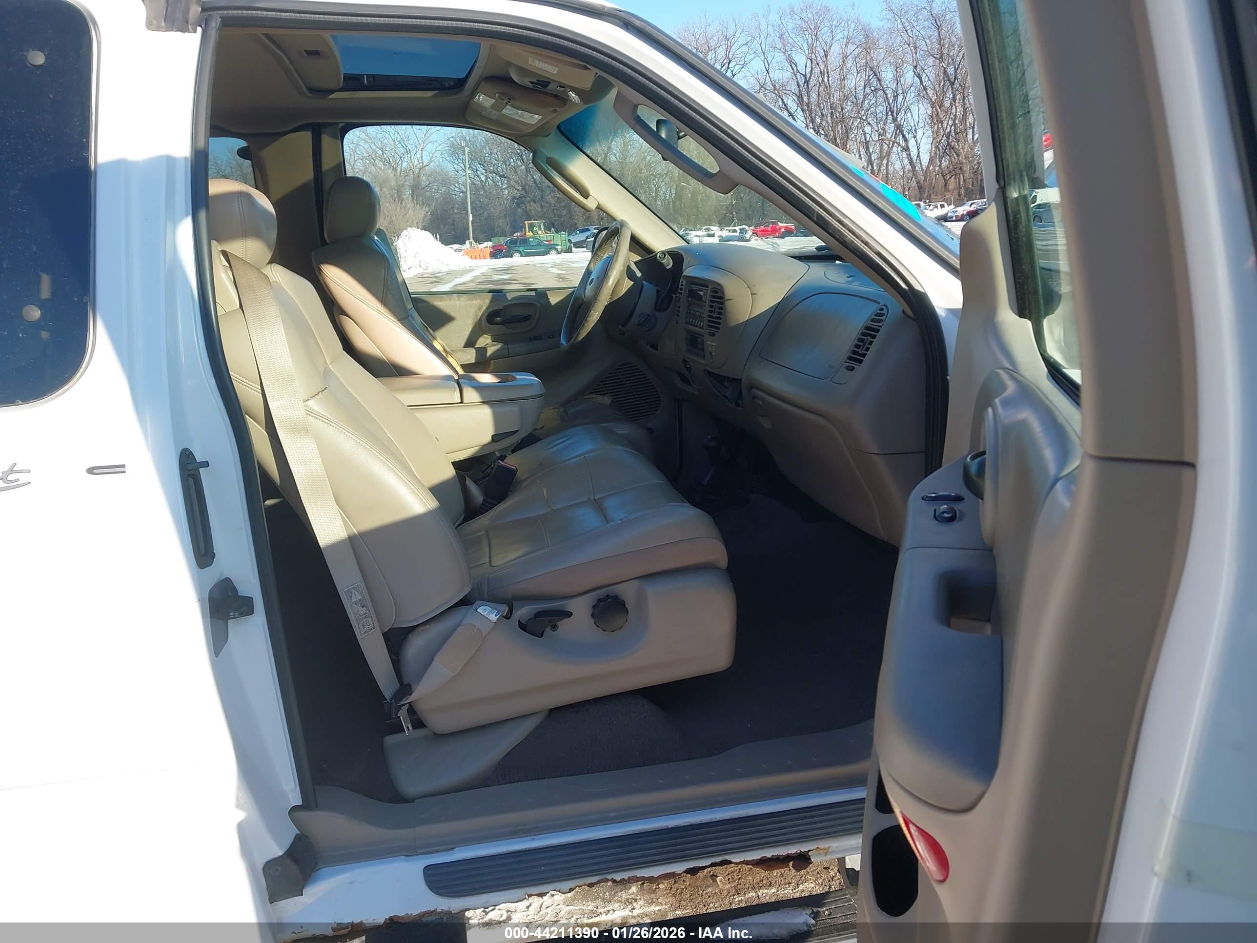 FORD F-150 image 5