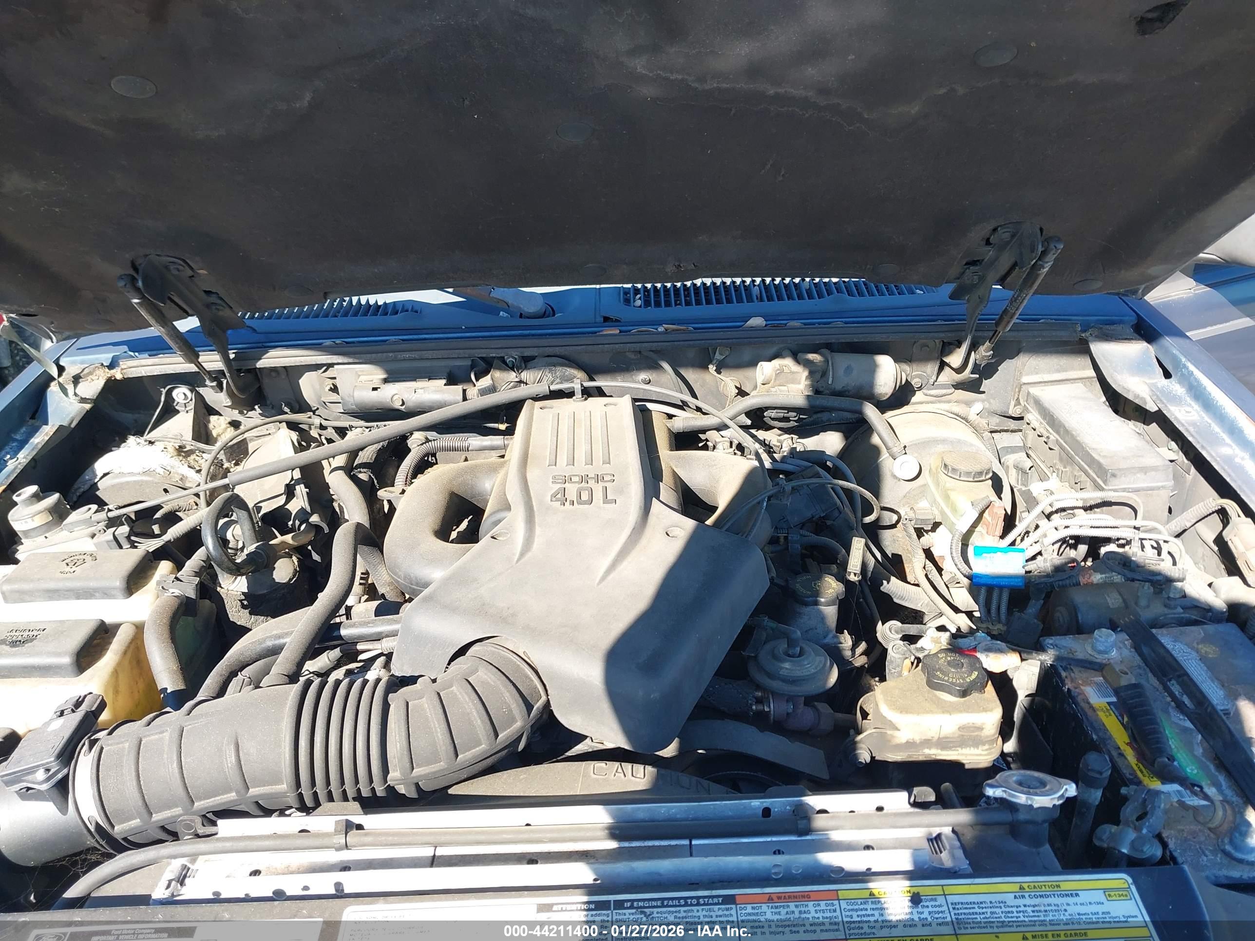 FORD EXPLORER image 10