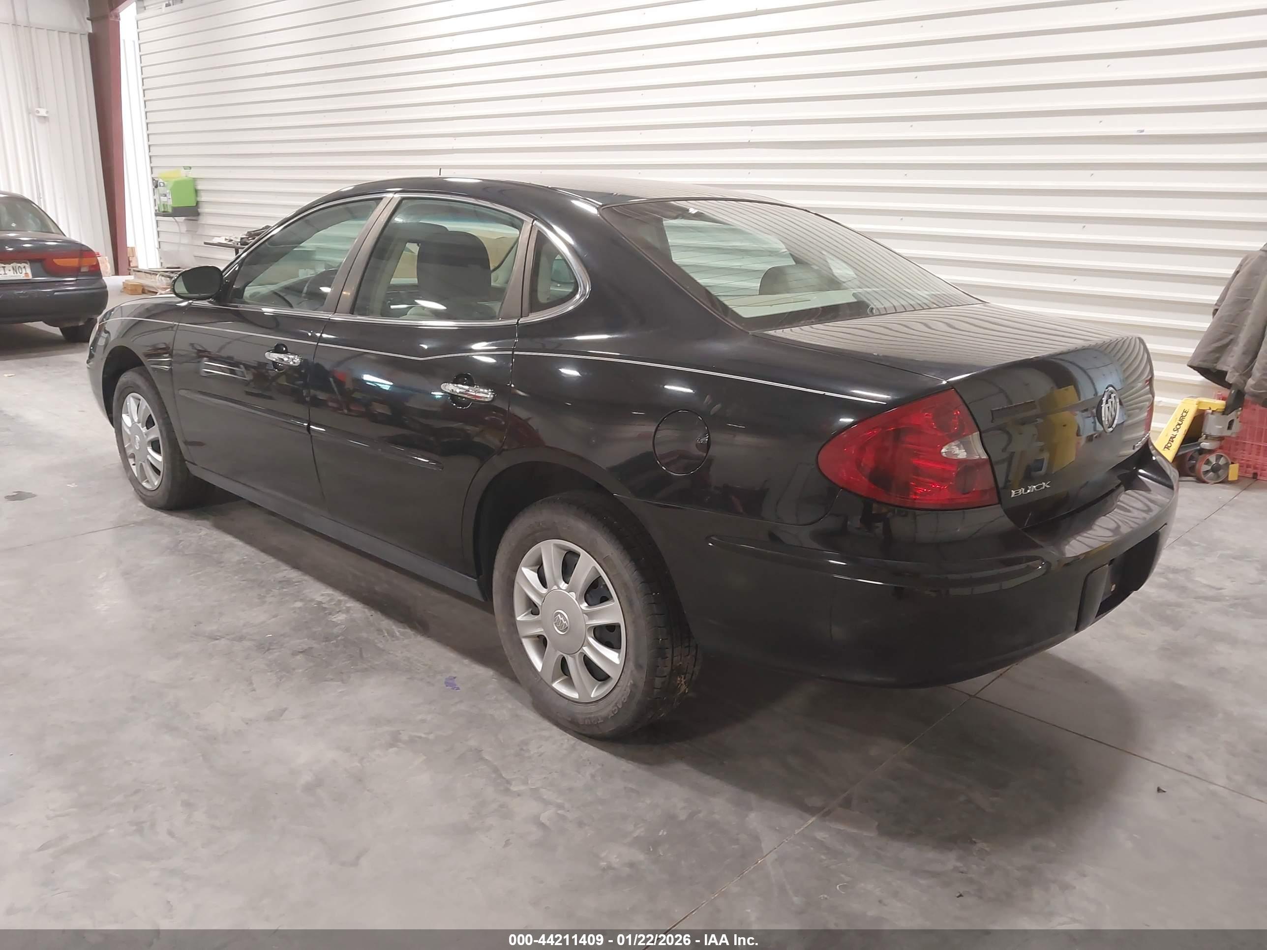 BUICK LACROSSE image 3
