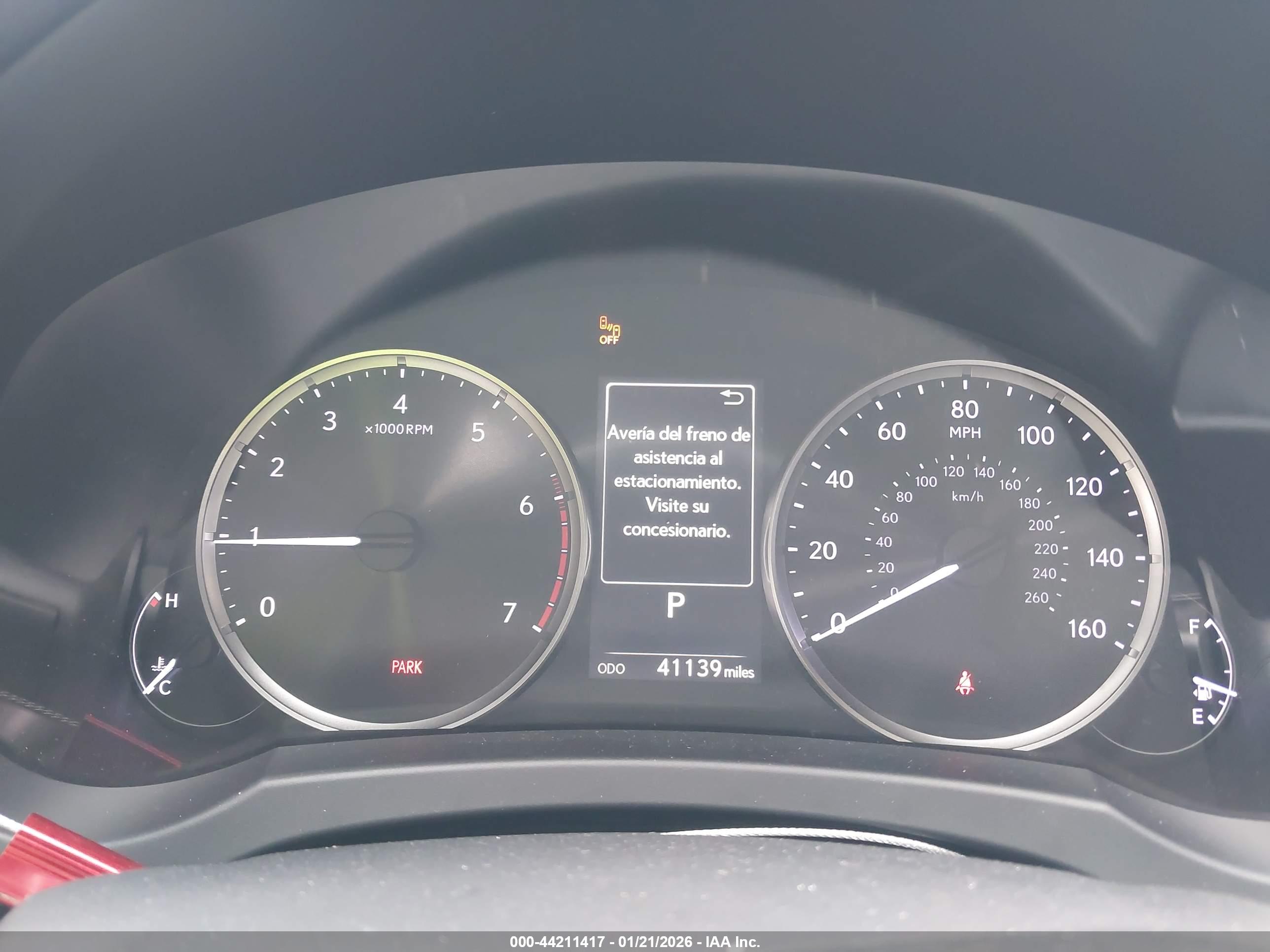LEXUS IS image 7