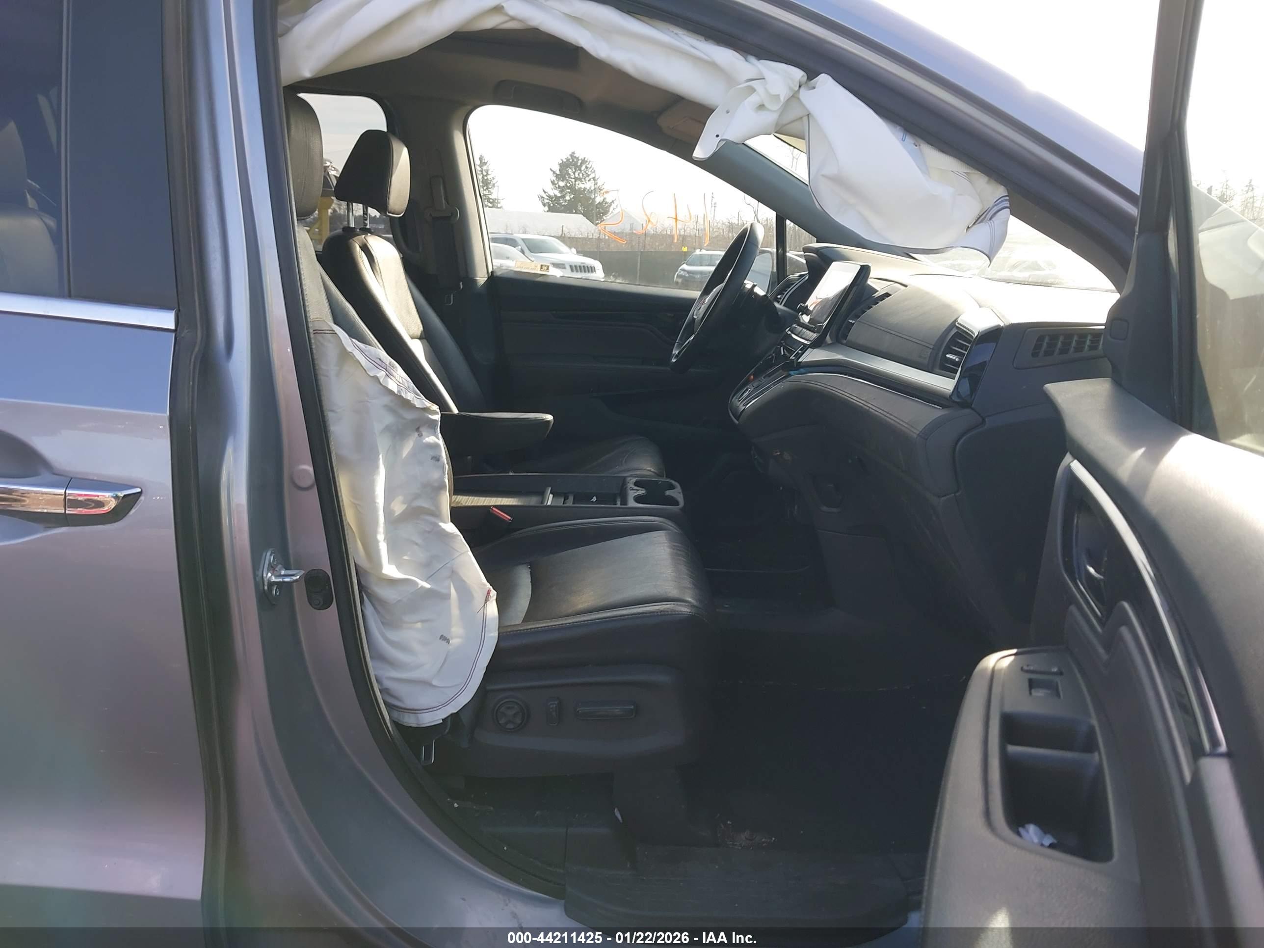 HONDA ODYSSEY image 5