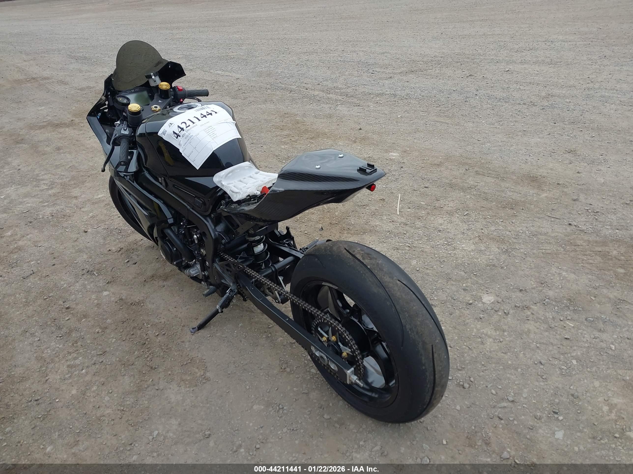 SUZUKI GSX-R1000 image 3