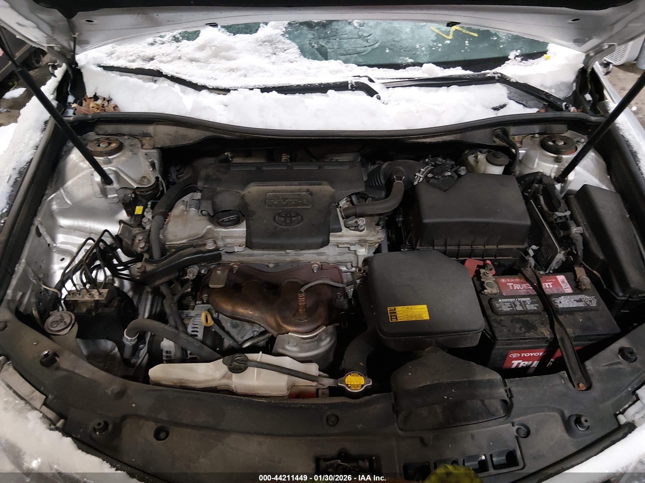 TOYOTA CAMRY image 10
