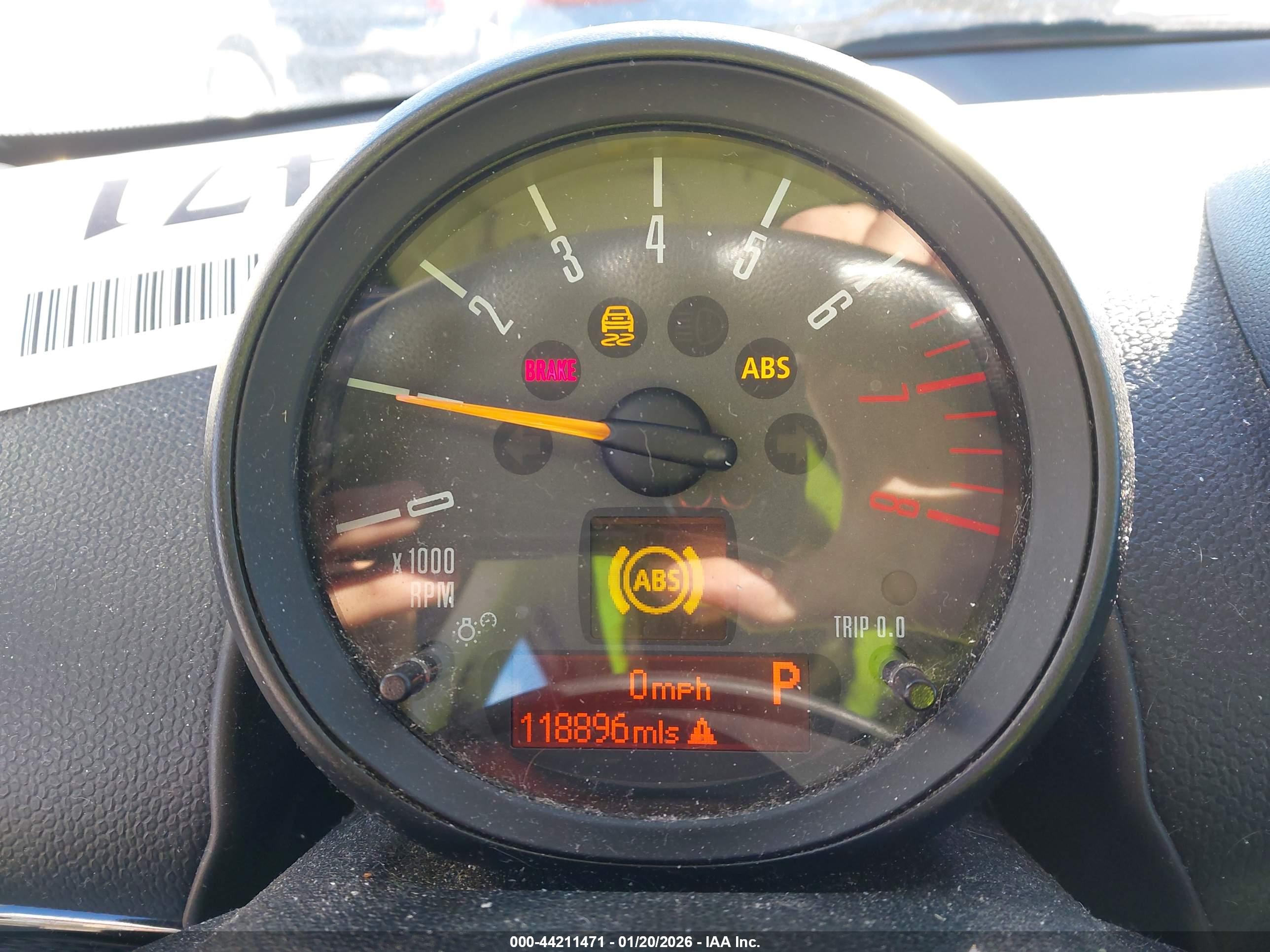 MINI COUNTRYMAN image 7