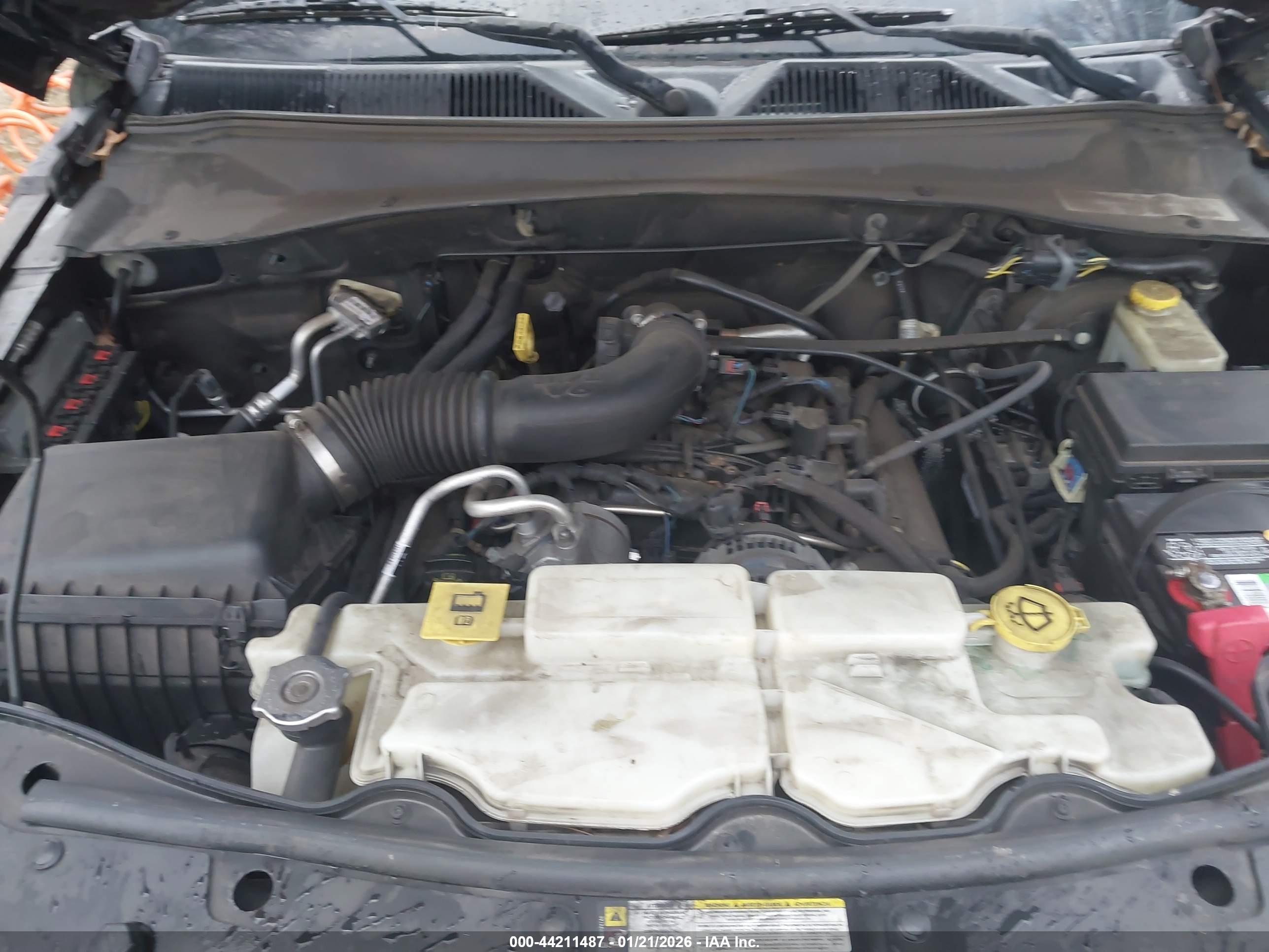 JEEP LIBERTY image 10