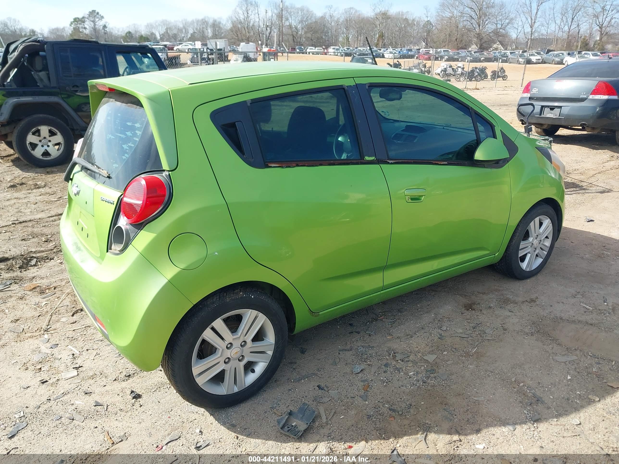 CHEVROLET SPARK image 4
