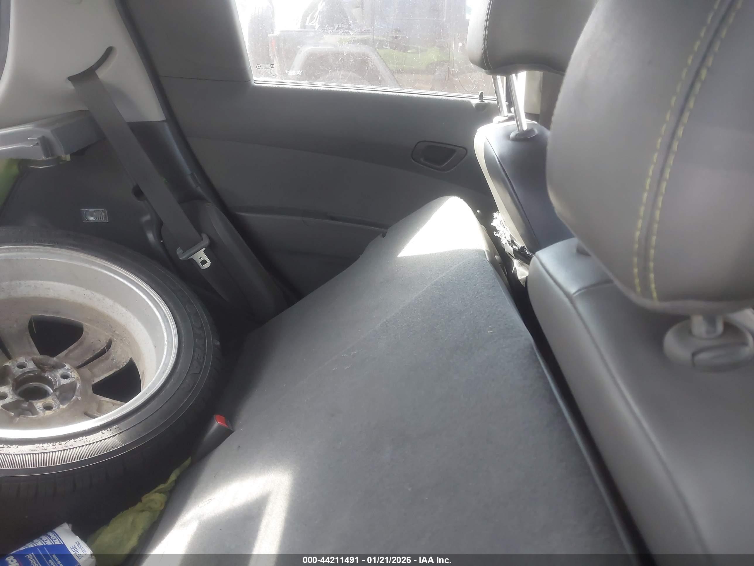 CHEVROLET SPARK image 8