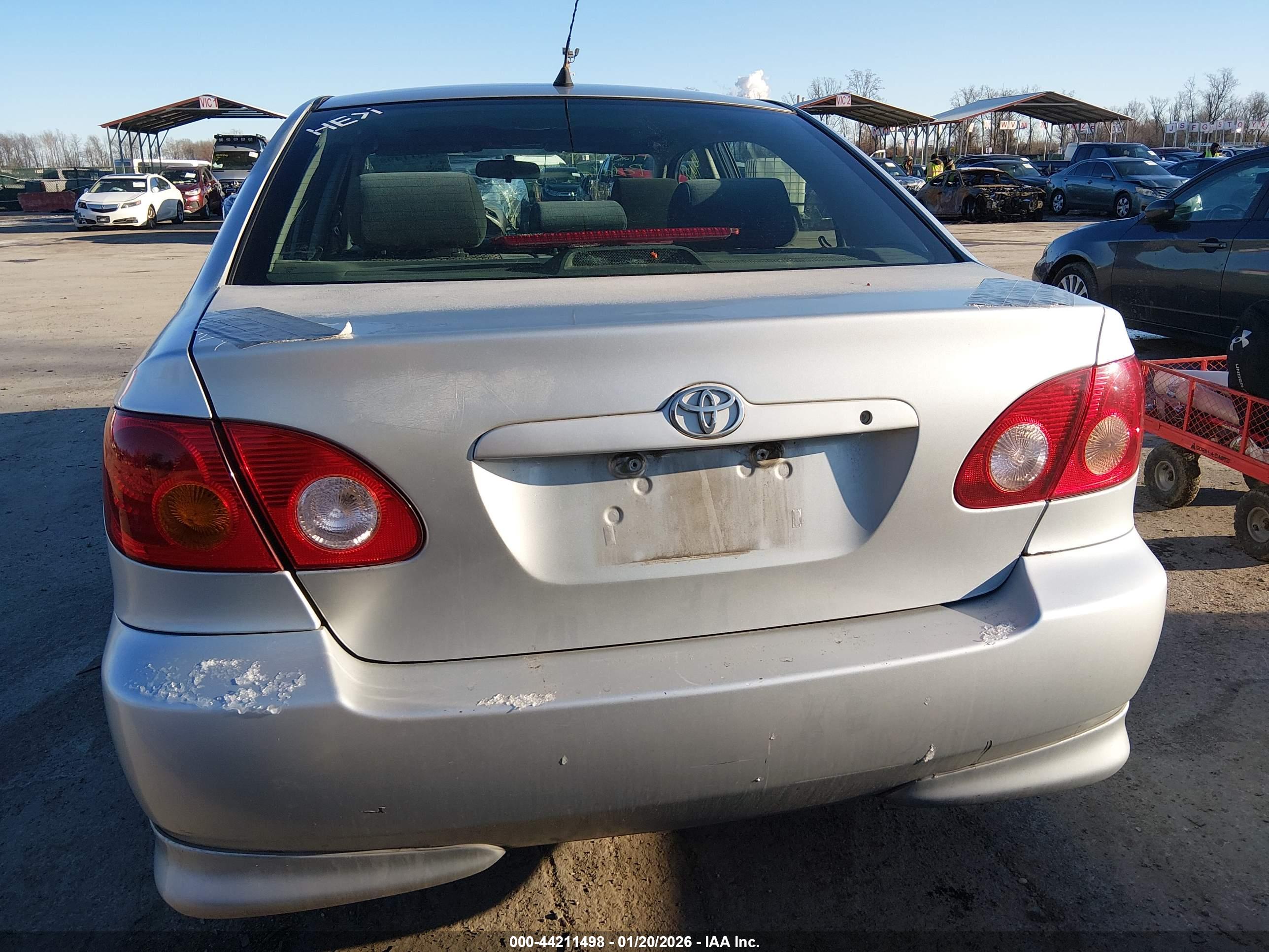 TOYOTA COROLLA image 6