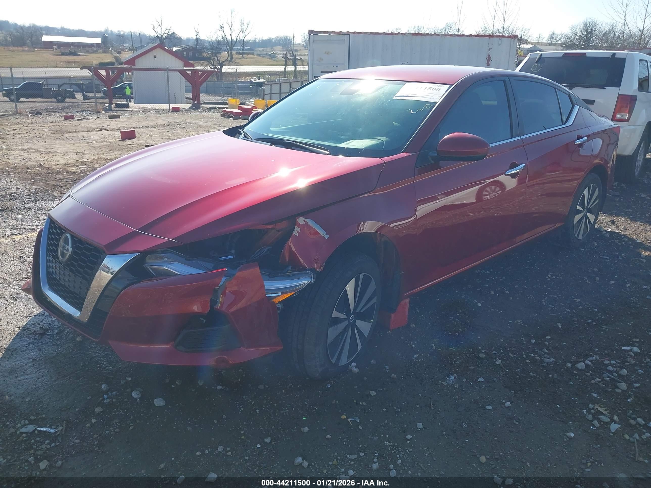 NISSAN ALTIMA image 2