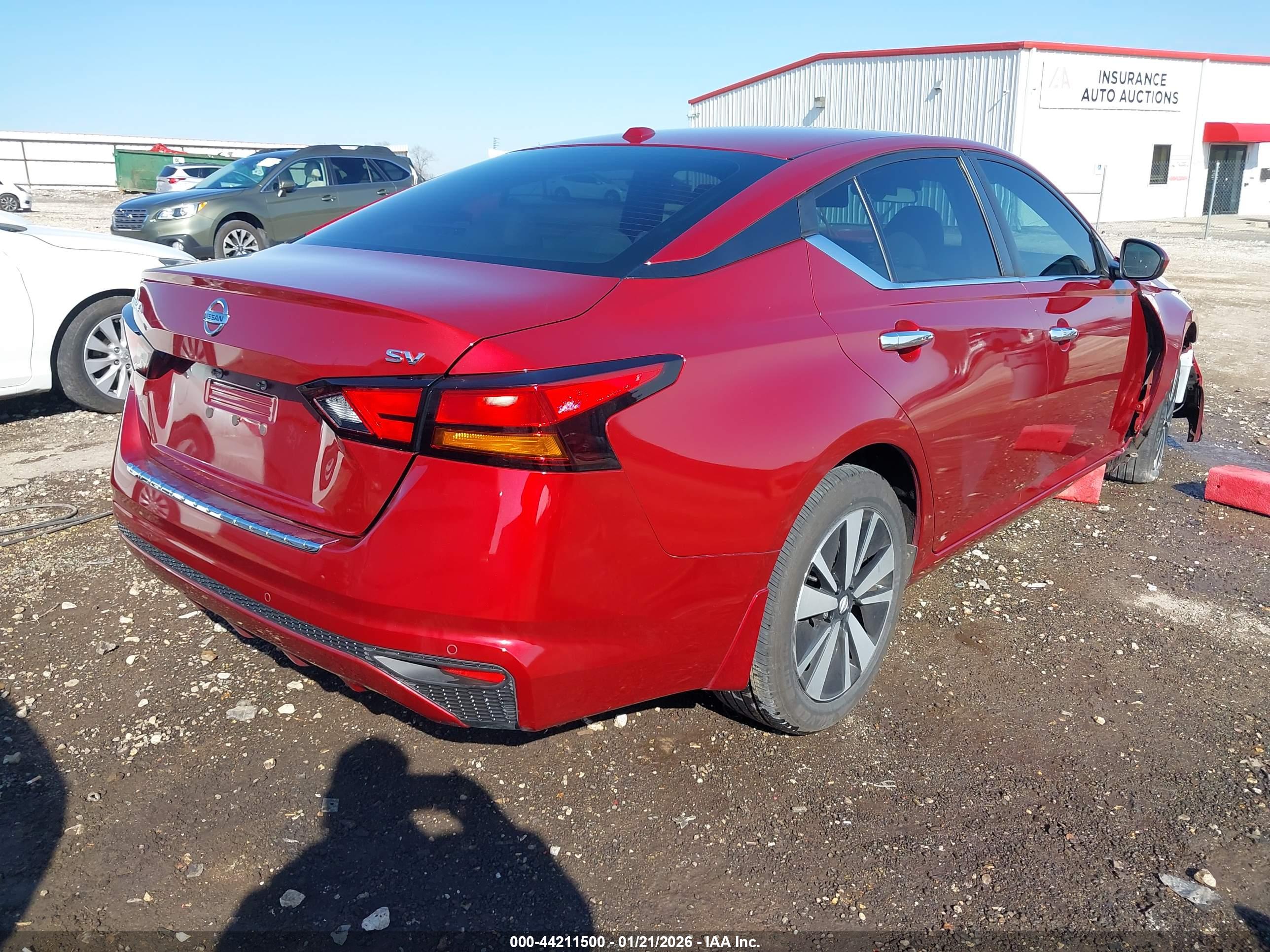 NISSAN ALTIMA image 4