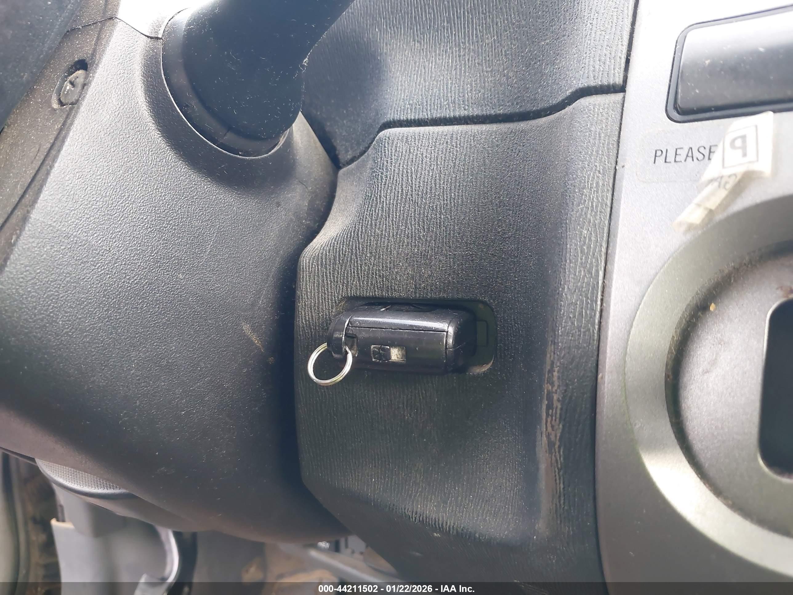TOYOTA PRIUS image 11