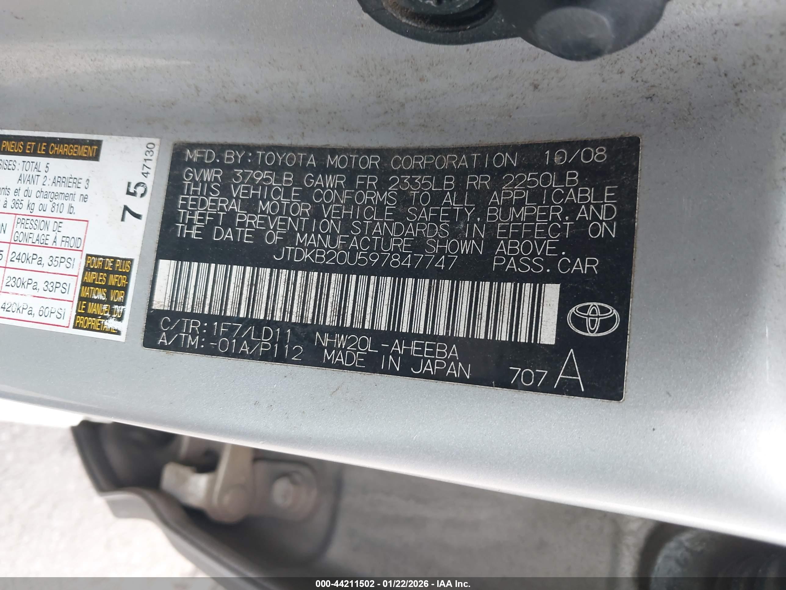 TOYOTA PRIUS image 9