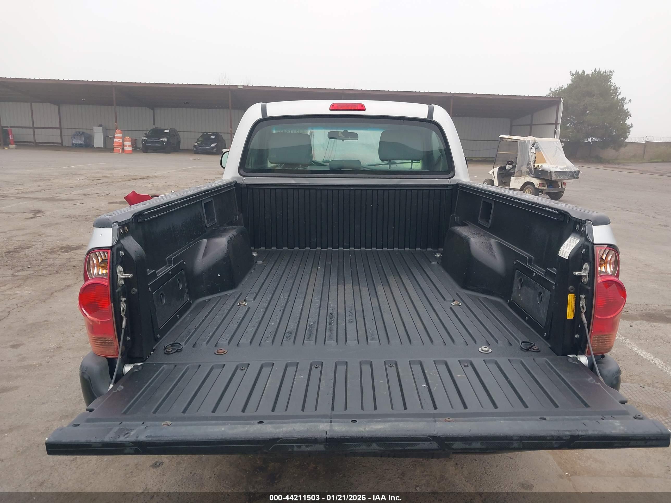 TOYOTA TACOMA image 8