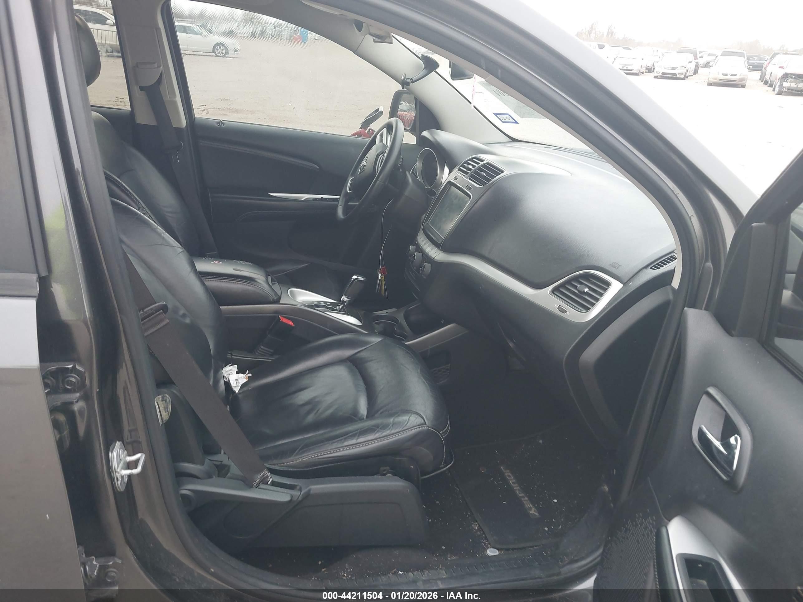 DODGE JOURNEY image 5