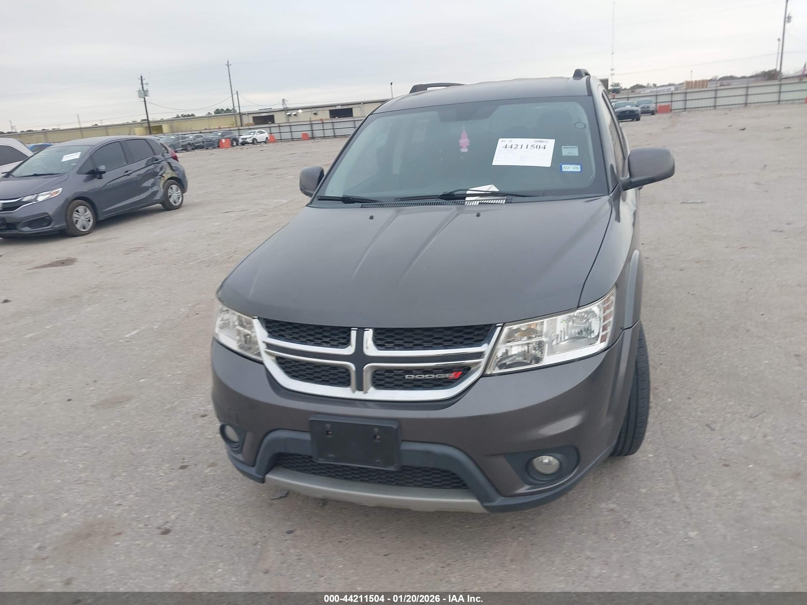 DODGE JOURNEY image 6
