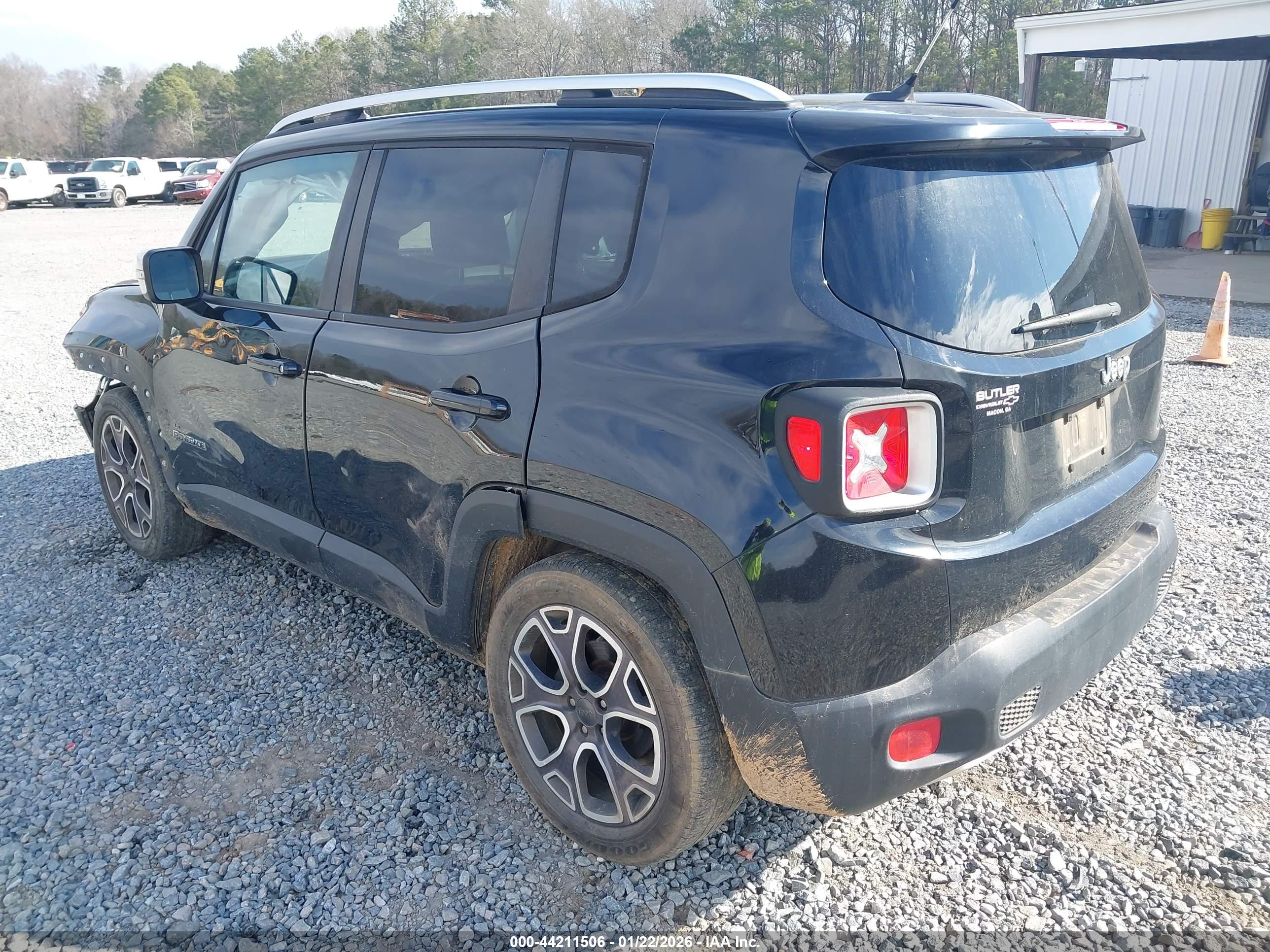 JEEP RENEGADE image 3