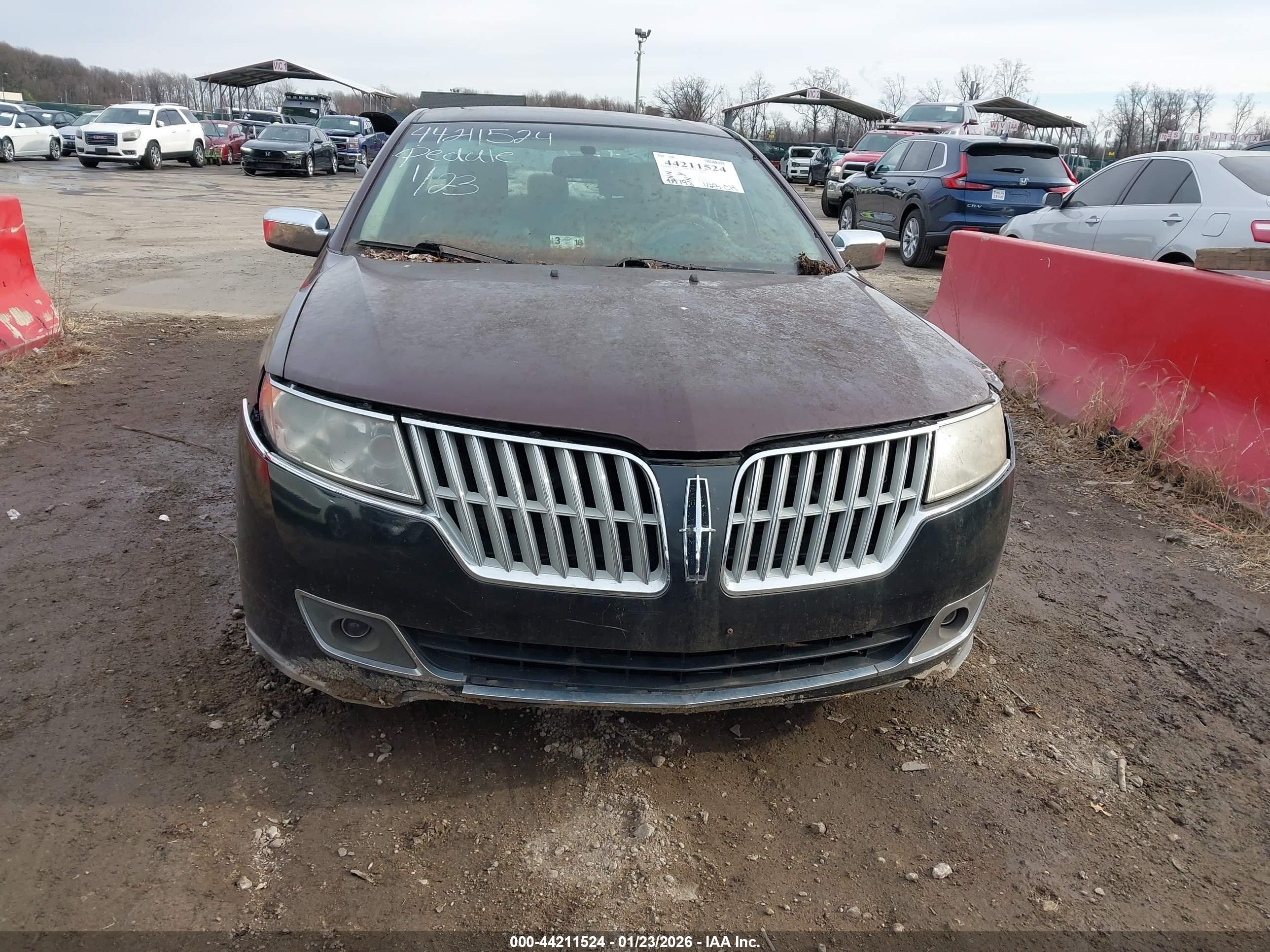 LINCOLN MKZ image 6