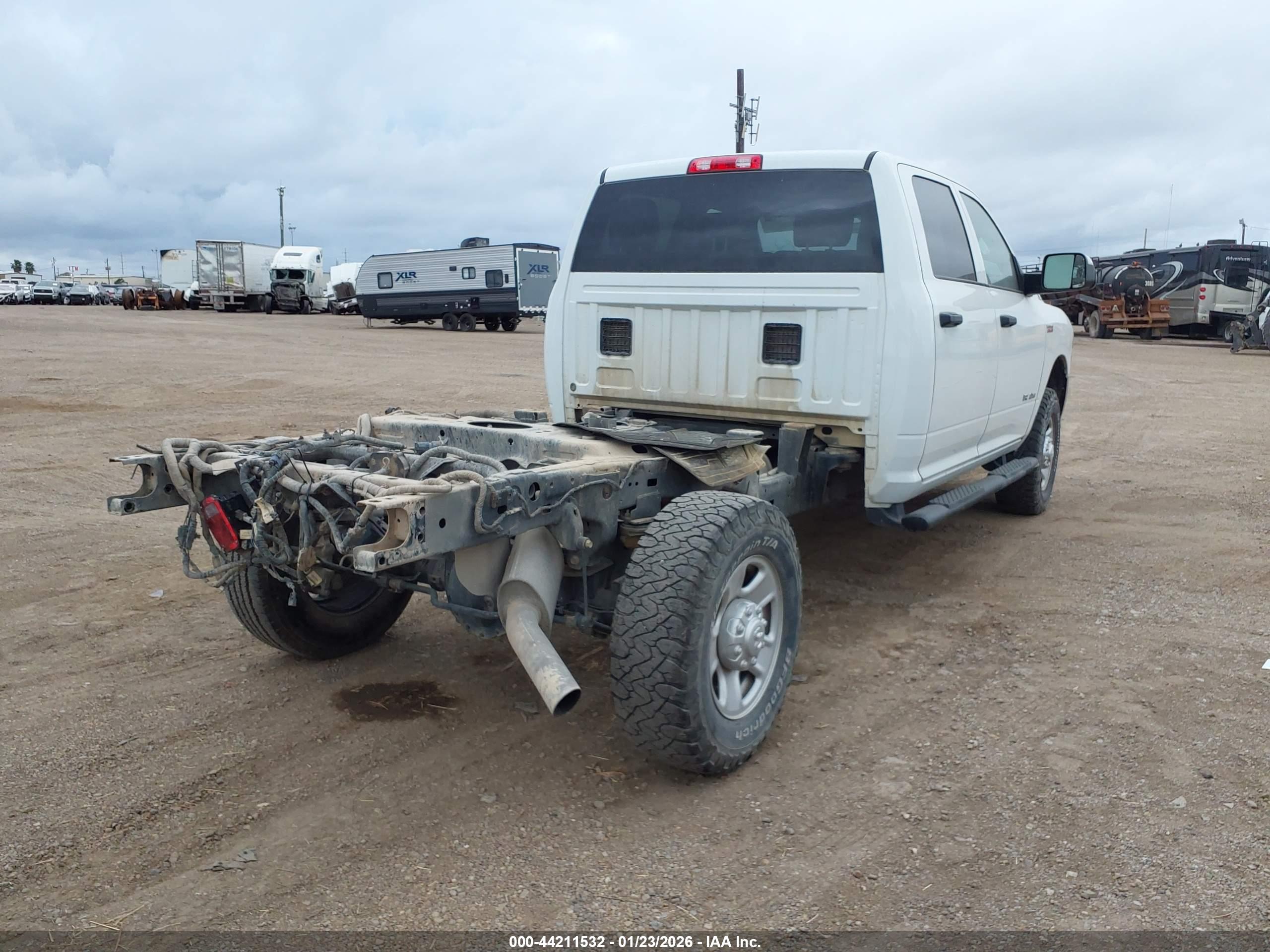 RAM 2500 image 4