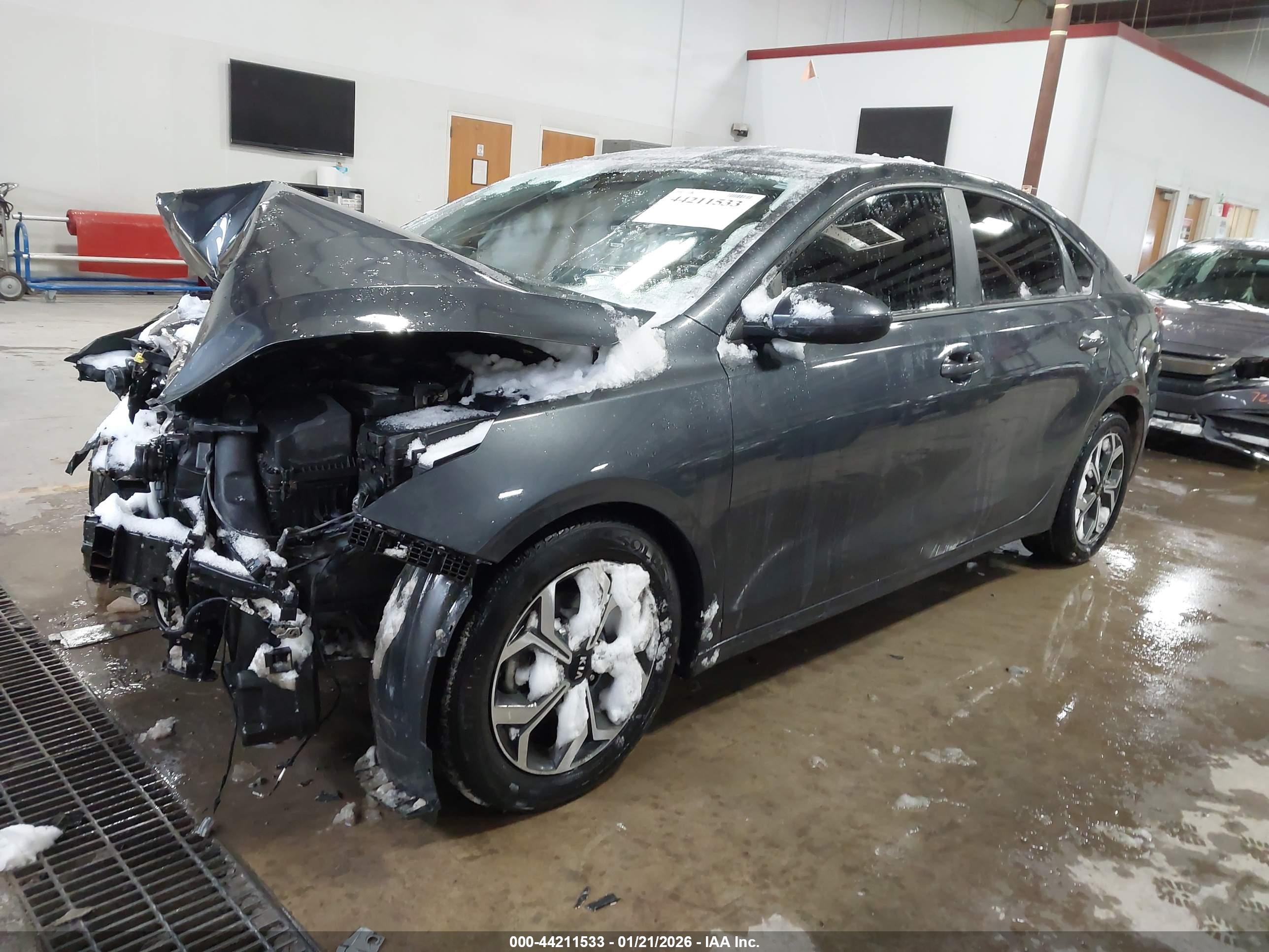 KIA FORTE image 2