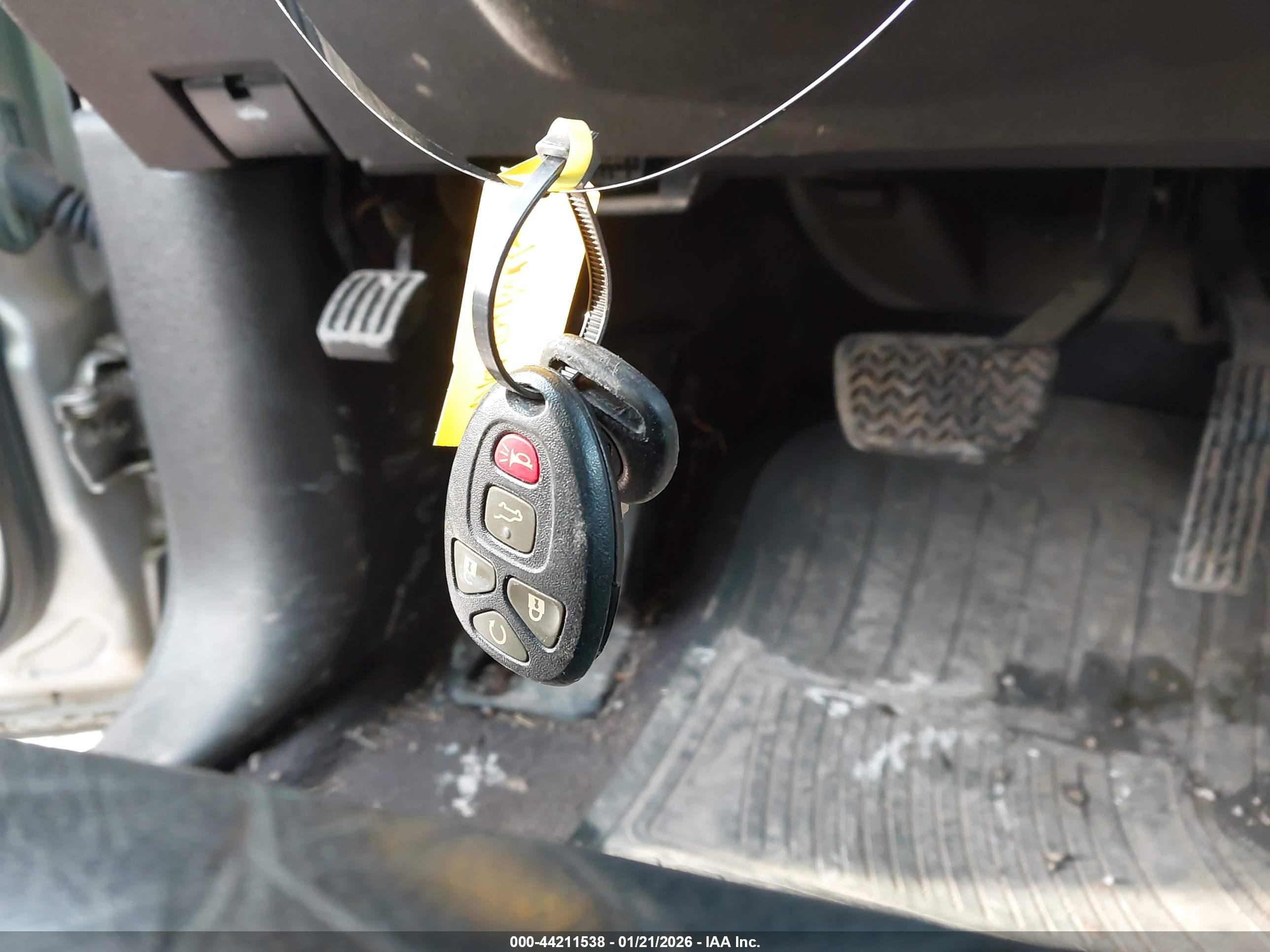 BUICK ENCLAVE image 11