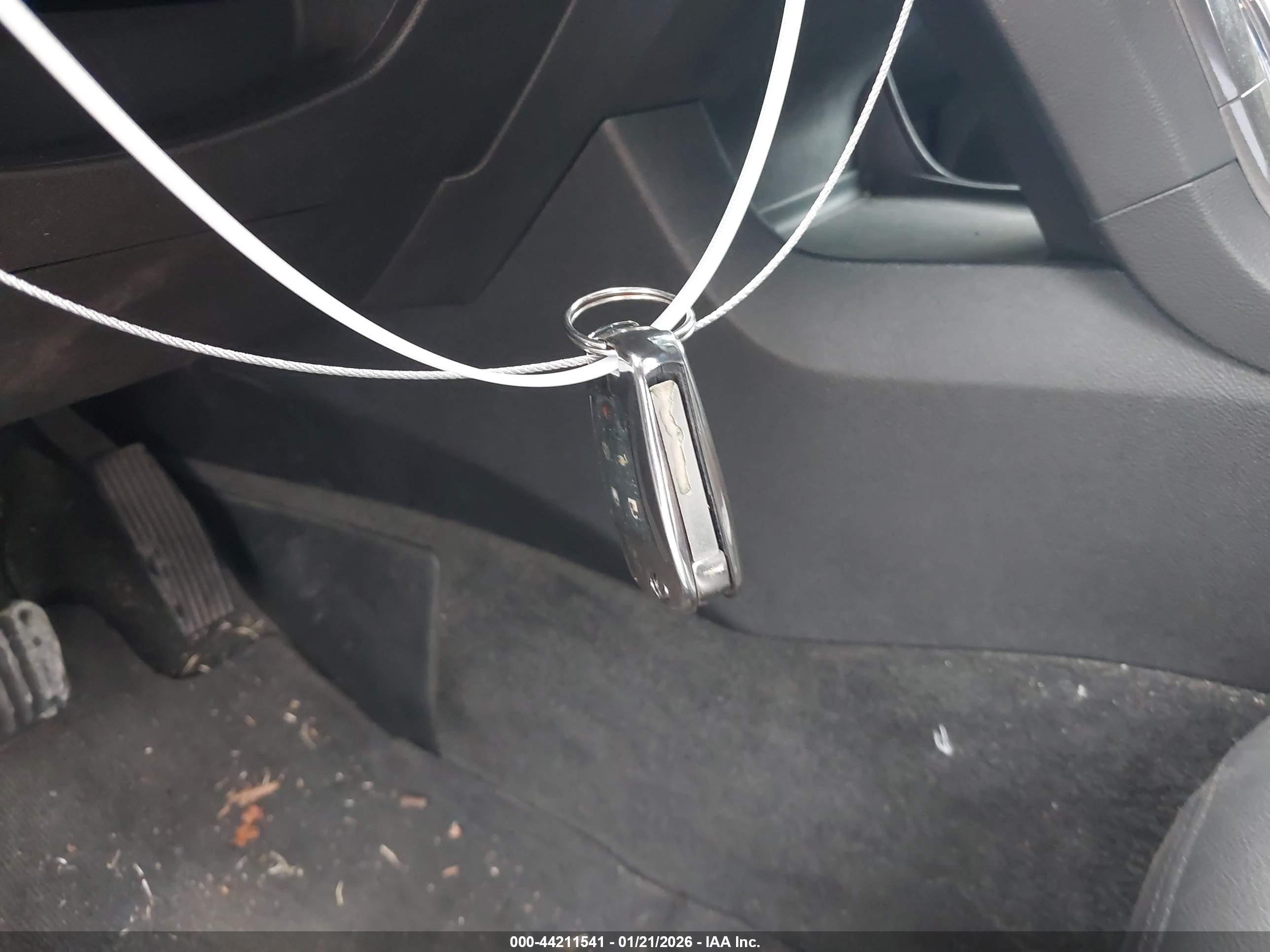 CHEVROLET VOLT image 11