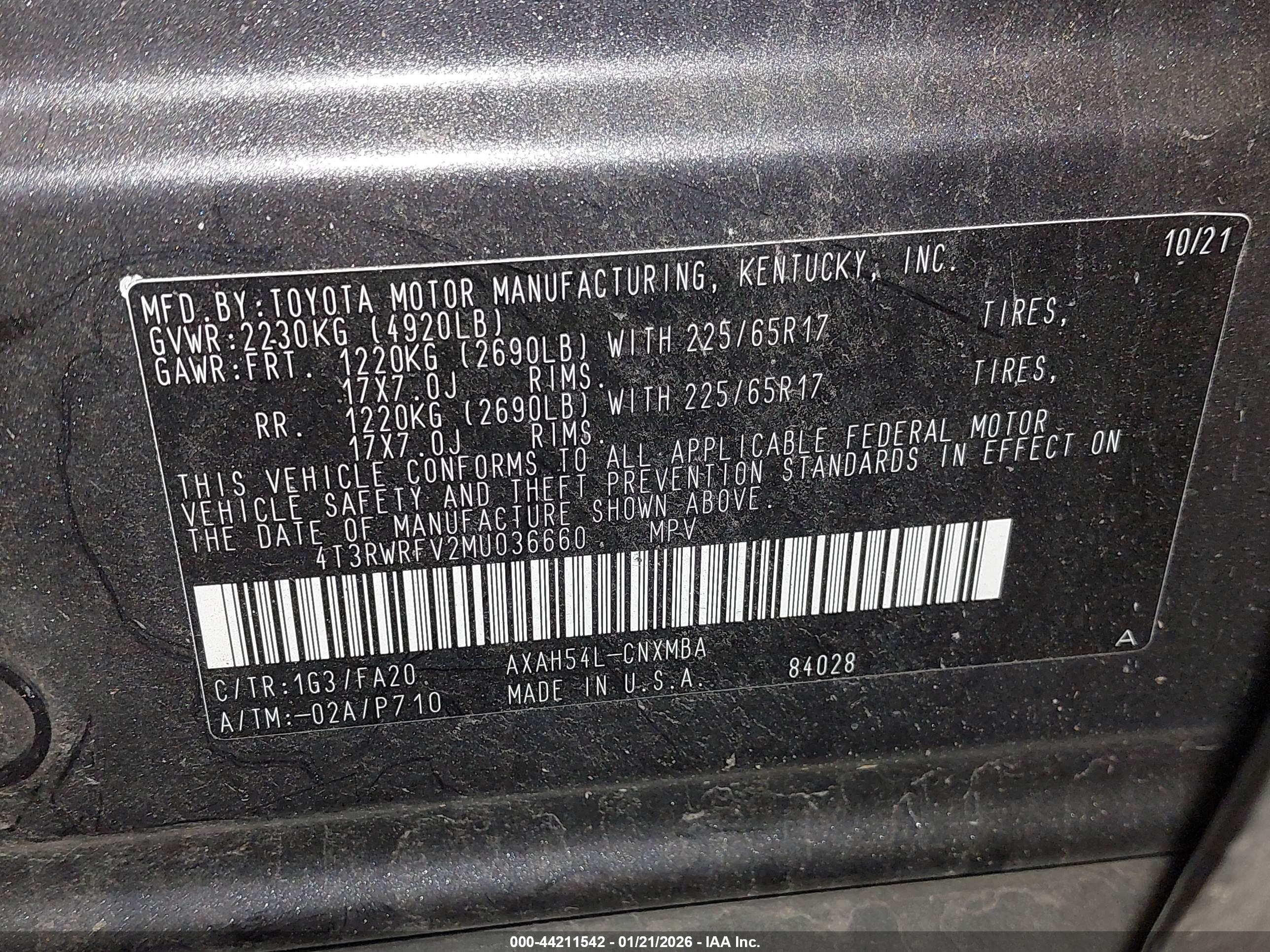 TOYOTA RAV4 image 9