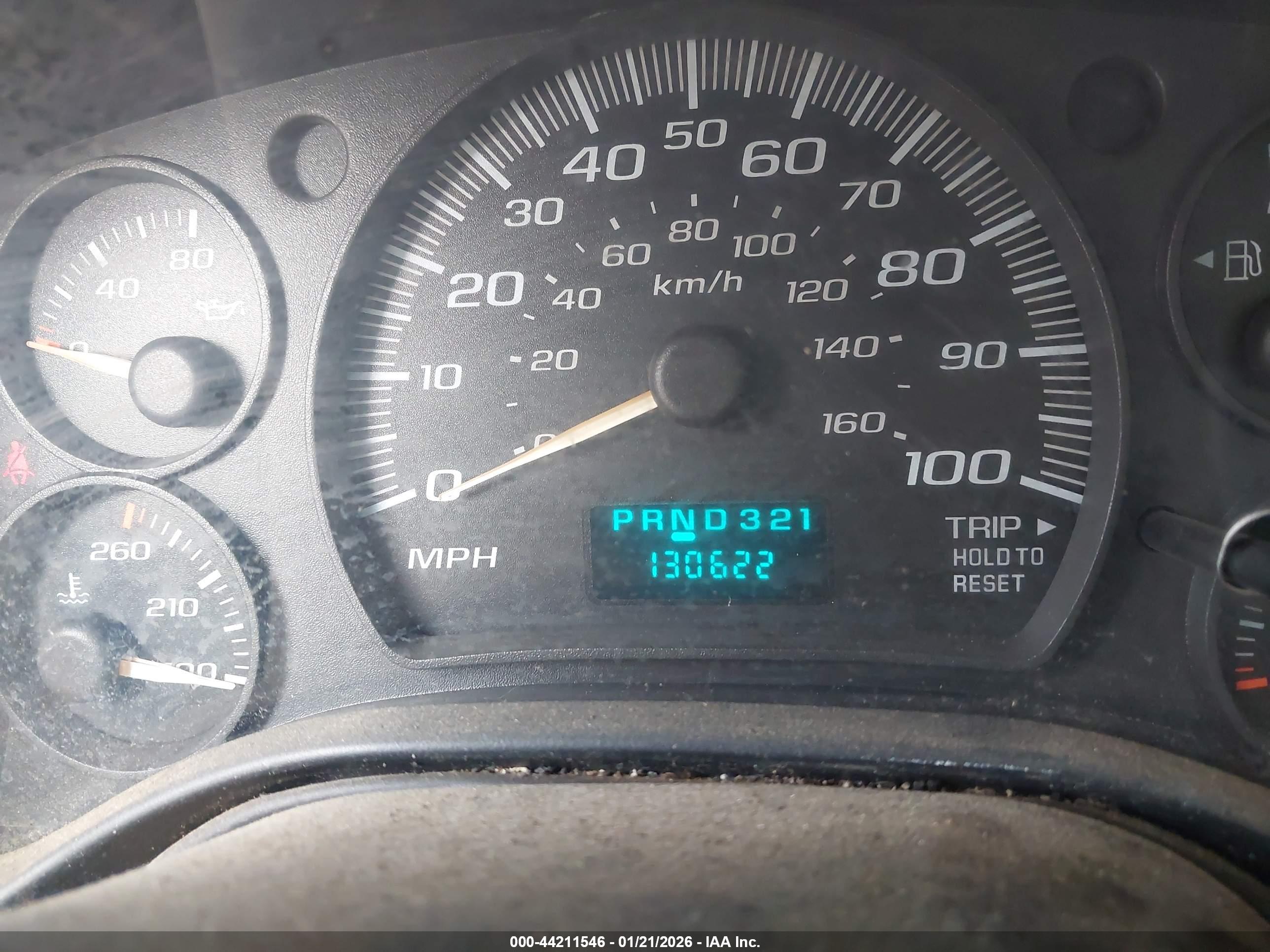 CHEVROLET EXPRESS image 6