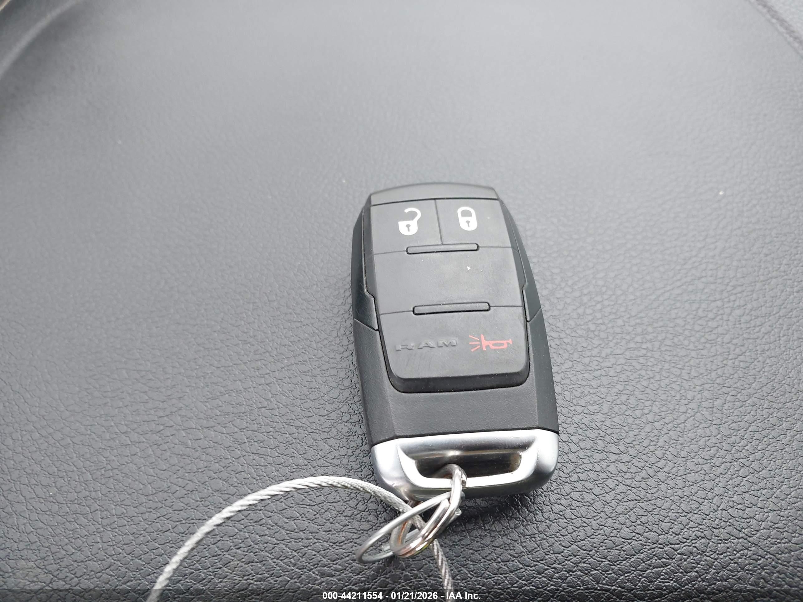 RAM 2500 image 11