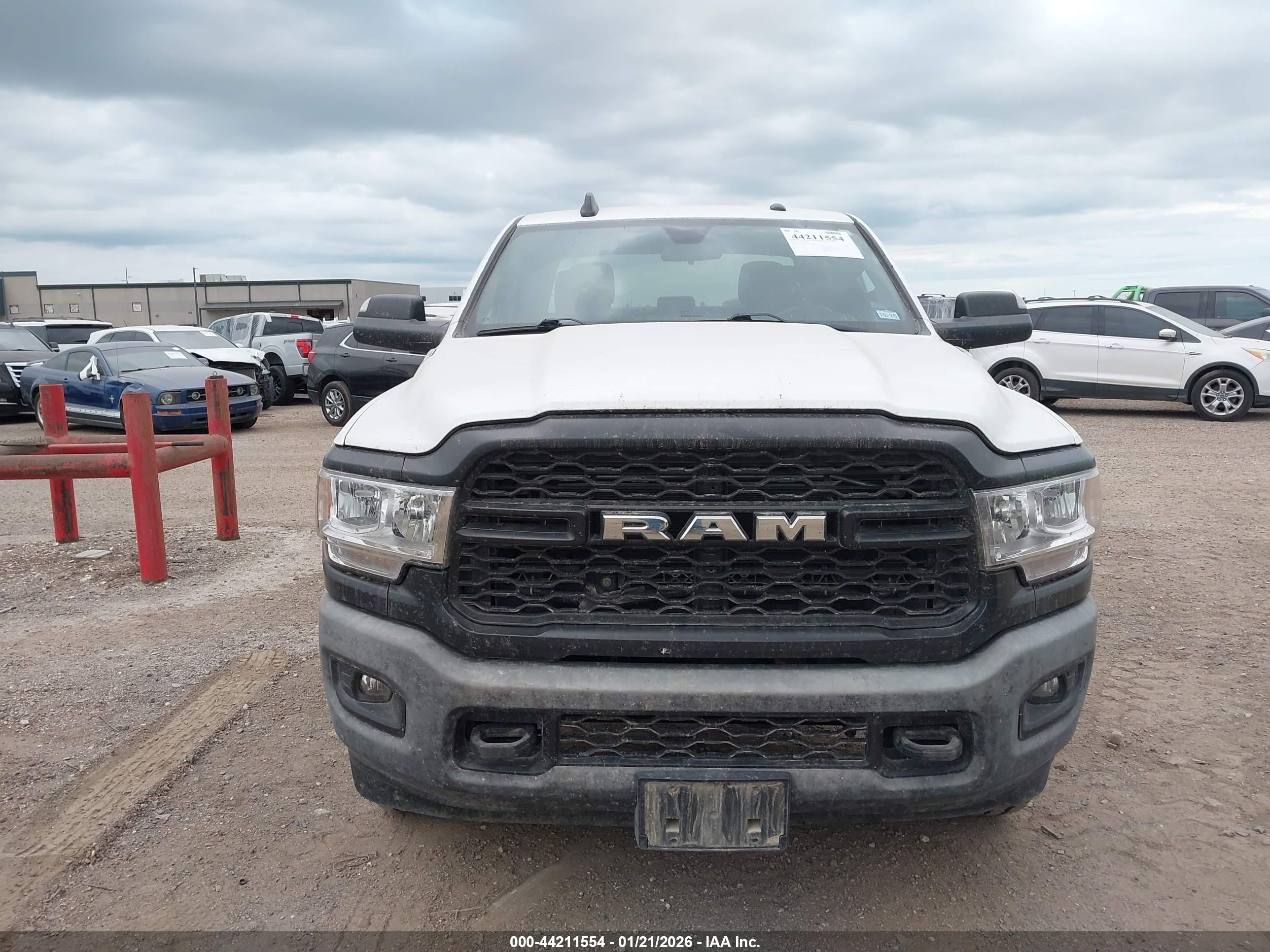 RAM 2500 image 6