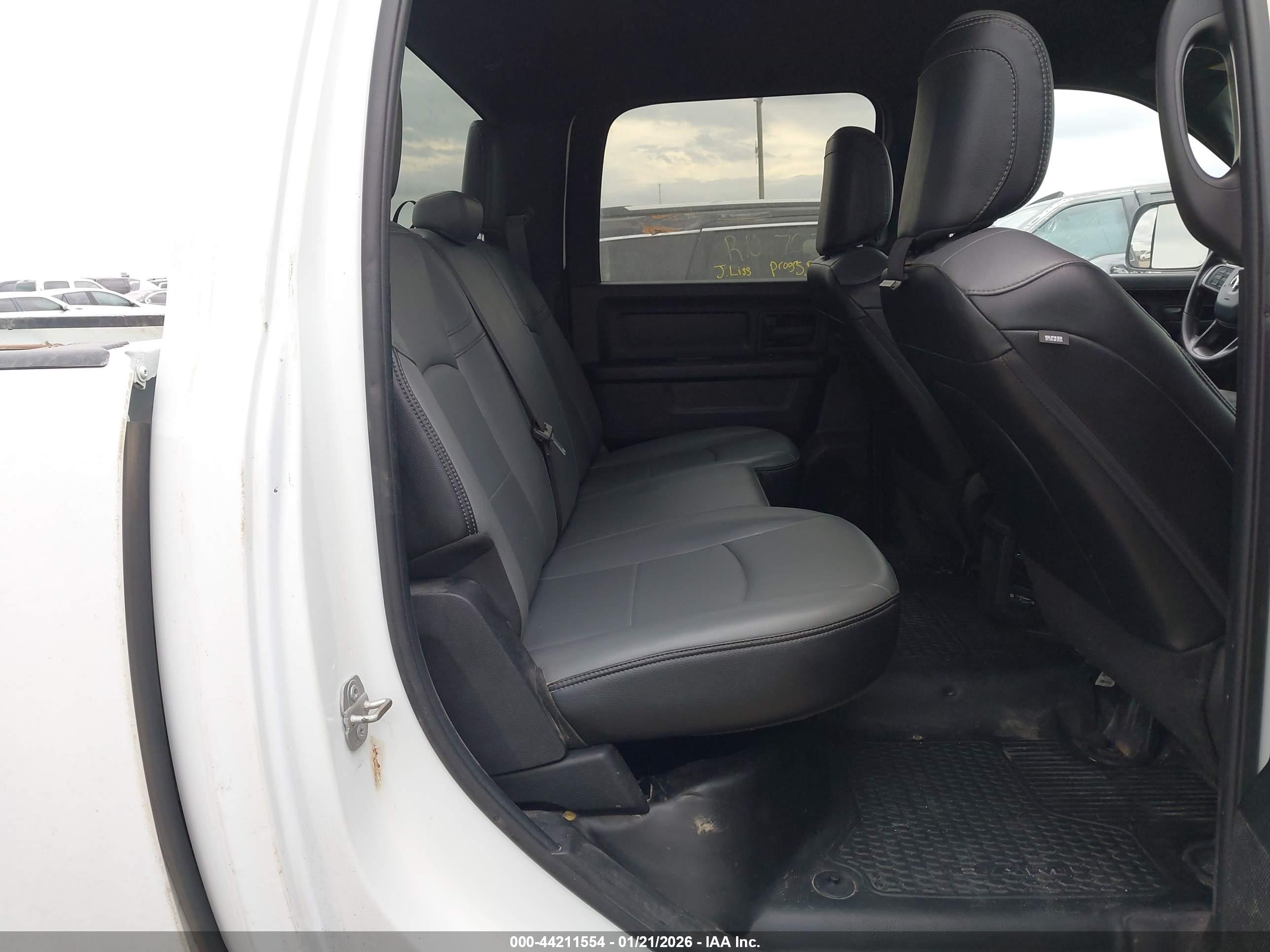 RAM 2500 image 8