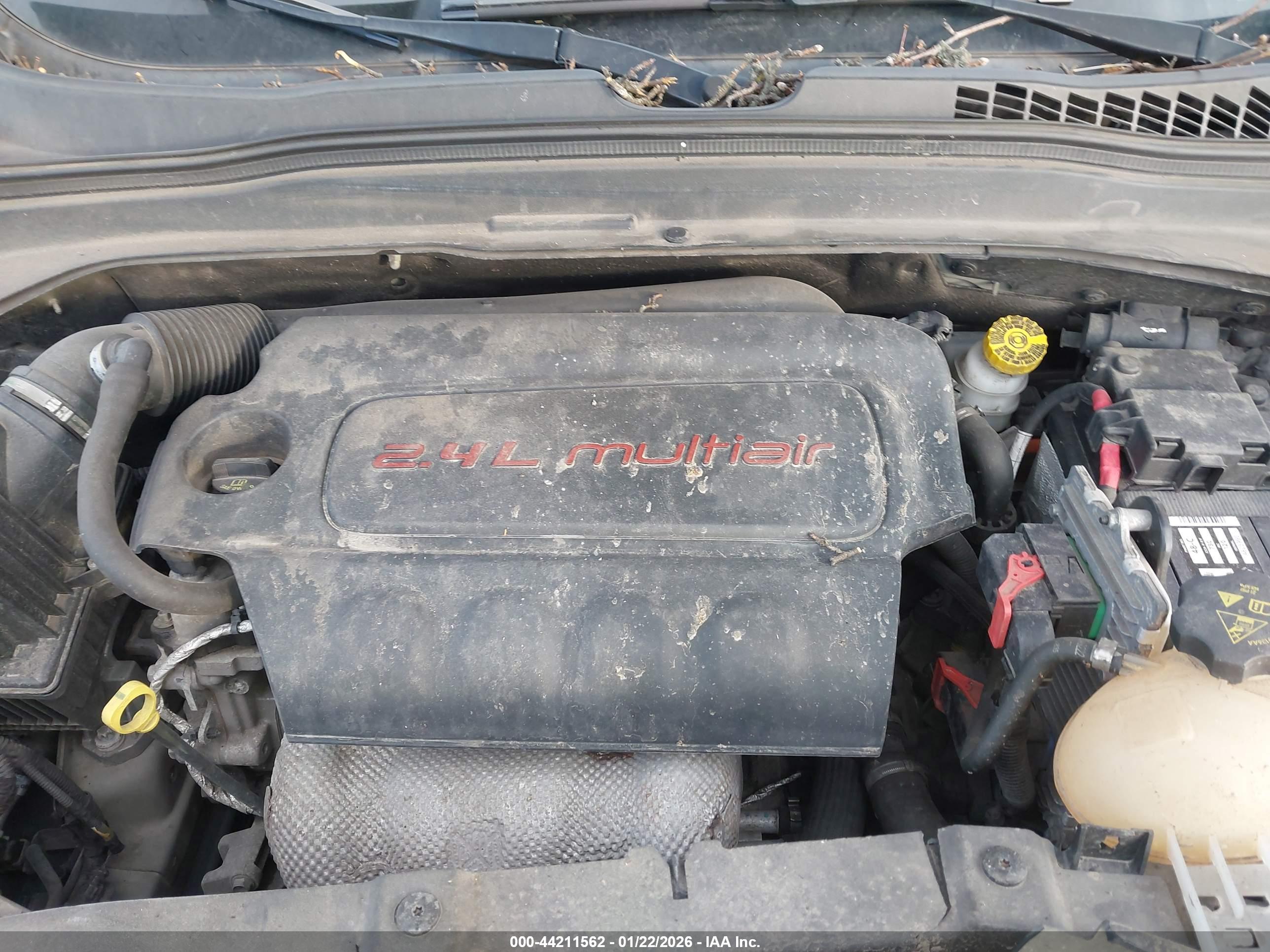 JEEP RENEGADE image 10