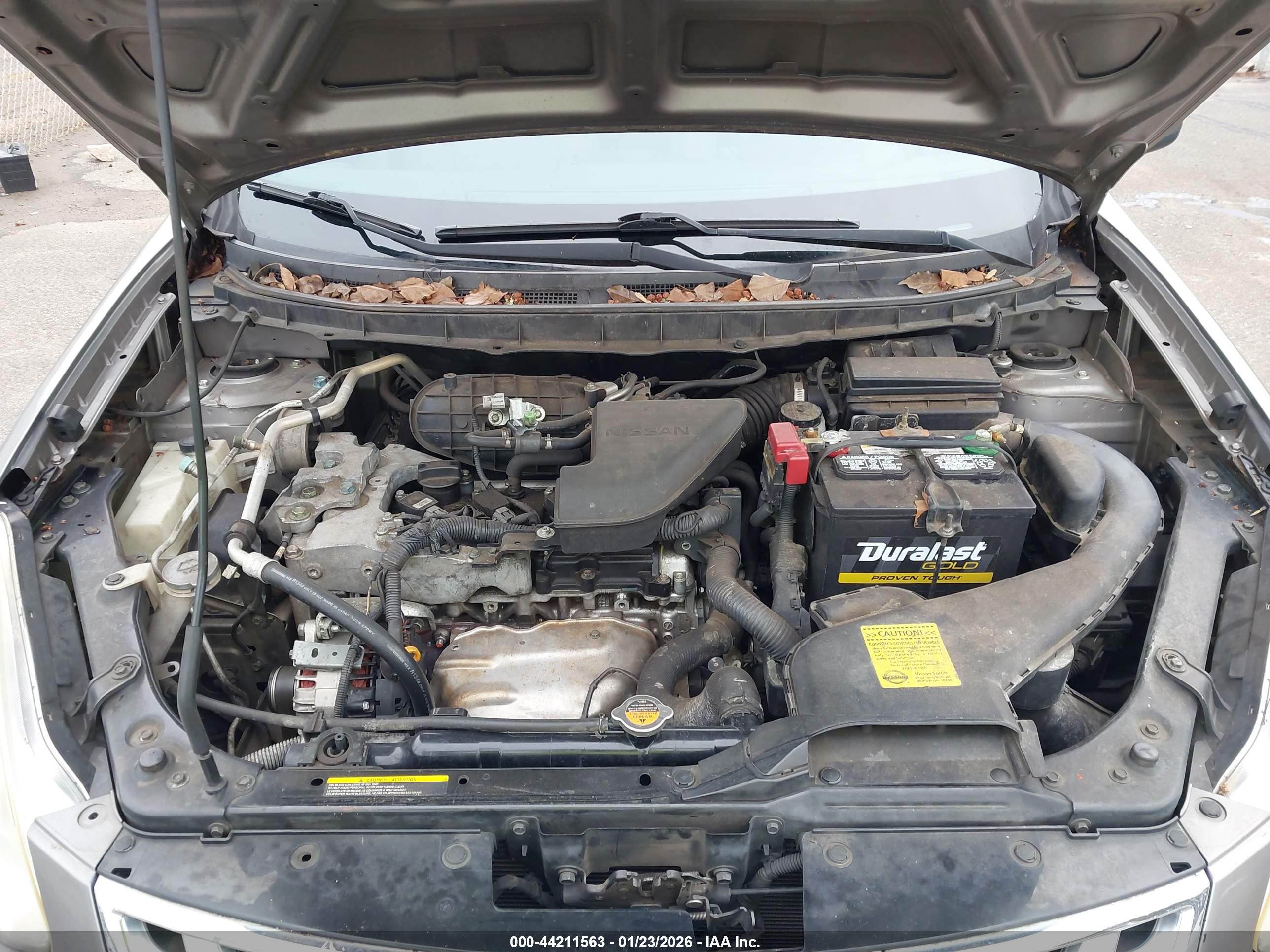 NISSAN ROGUE image 10