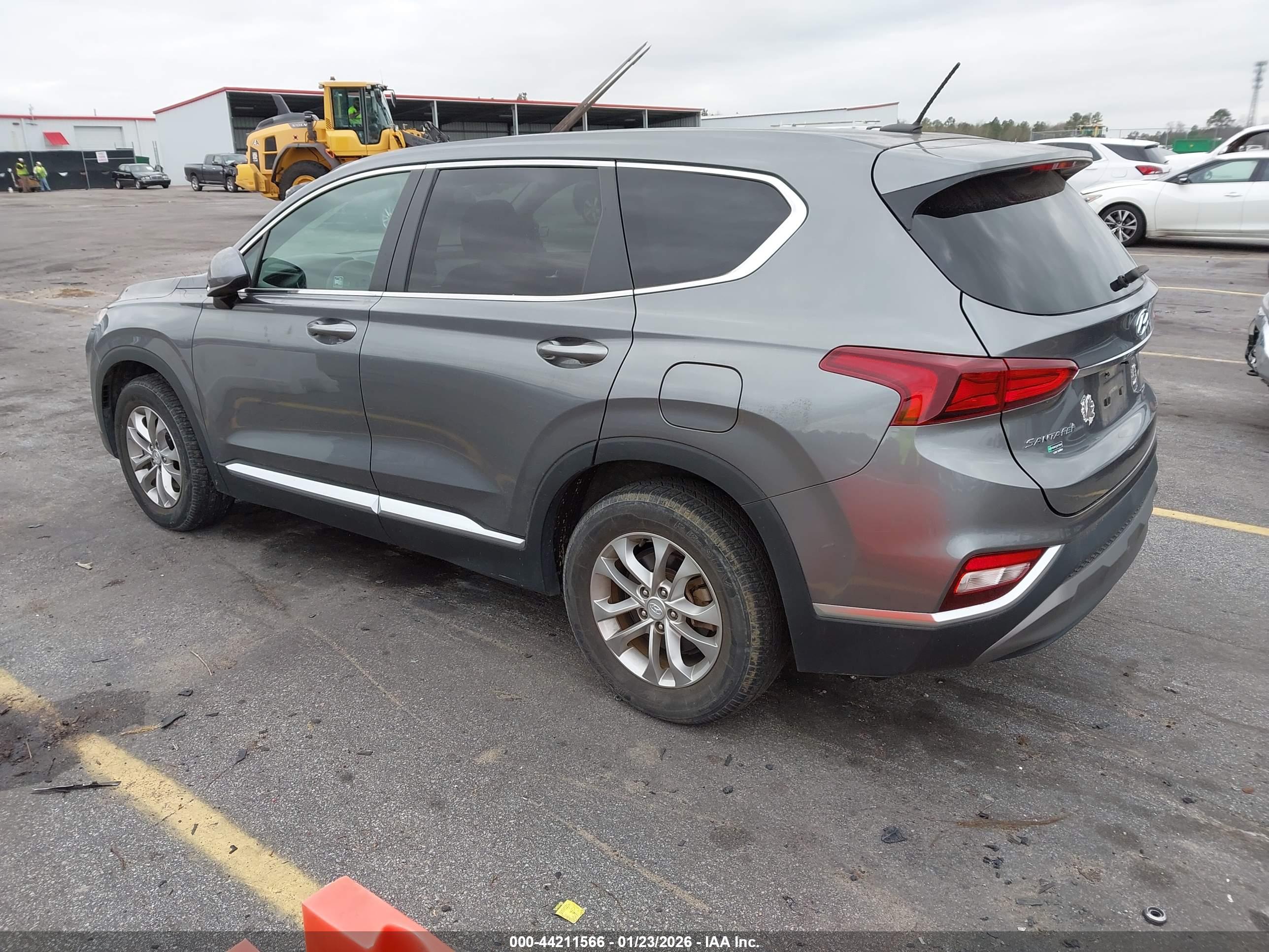 HYUNDAI SANTA image 3