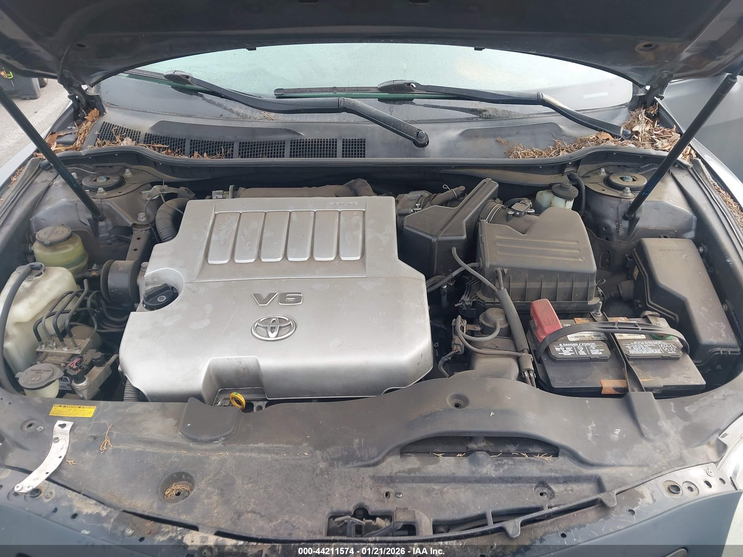 TOYOTA CAMRY image 10