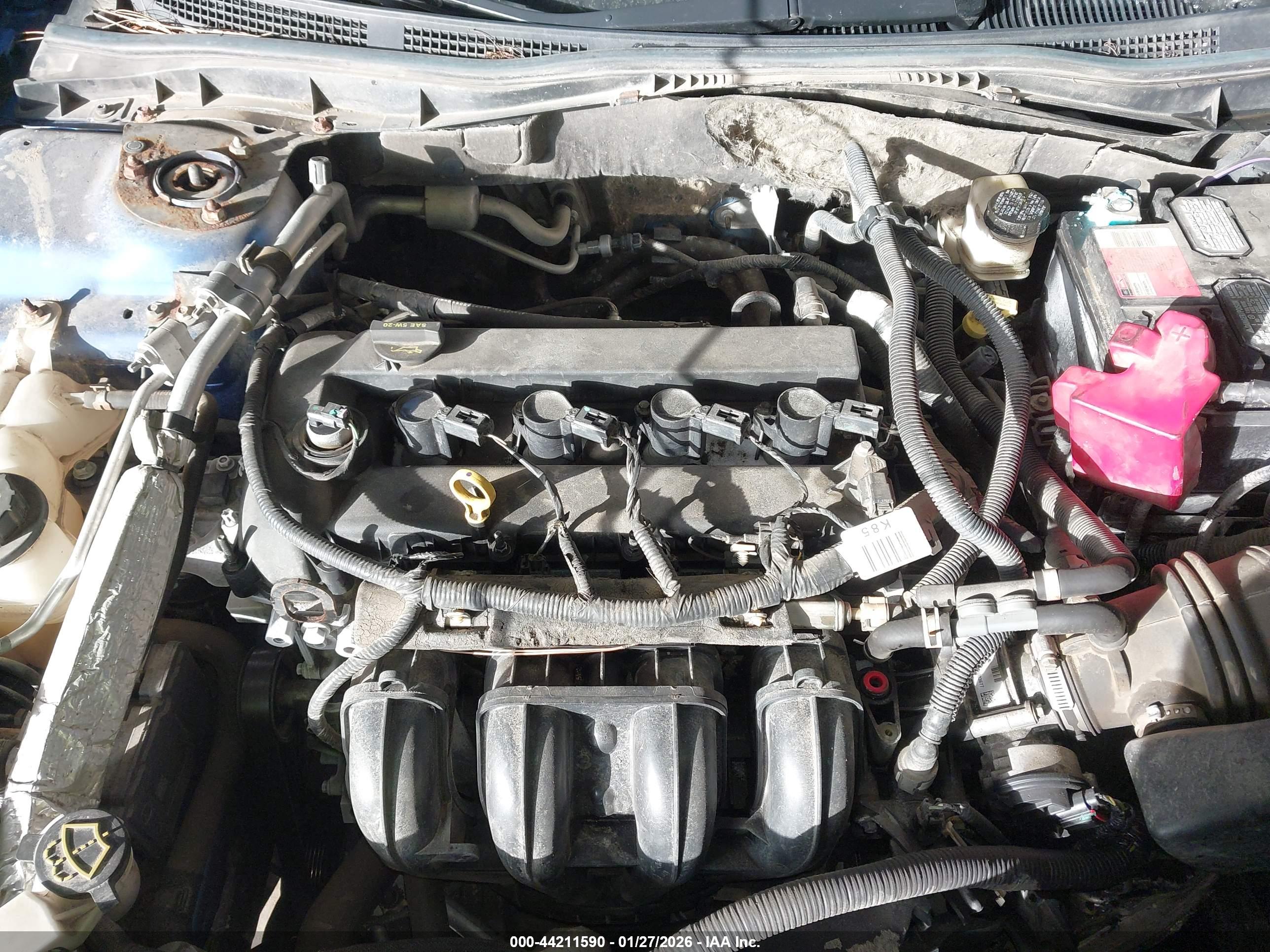 FORD FUSION image 10
