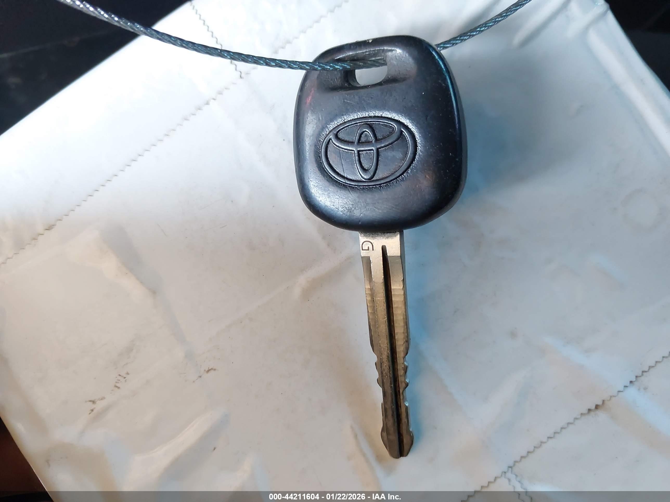 TOYOTA HIGHLANDER image 11