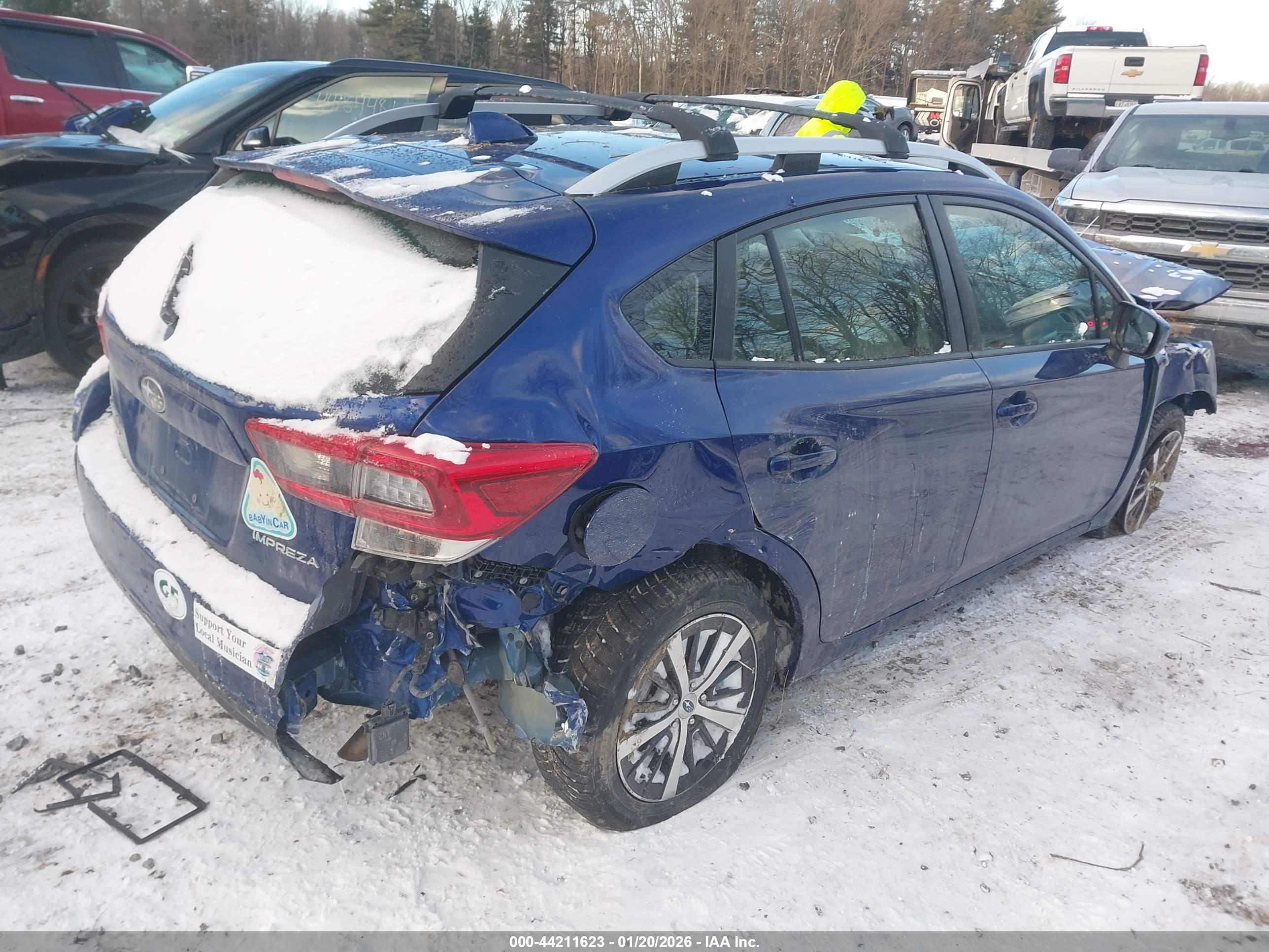 SUBARU IMPREZA image 4