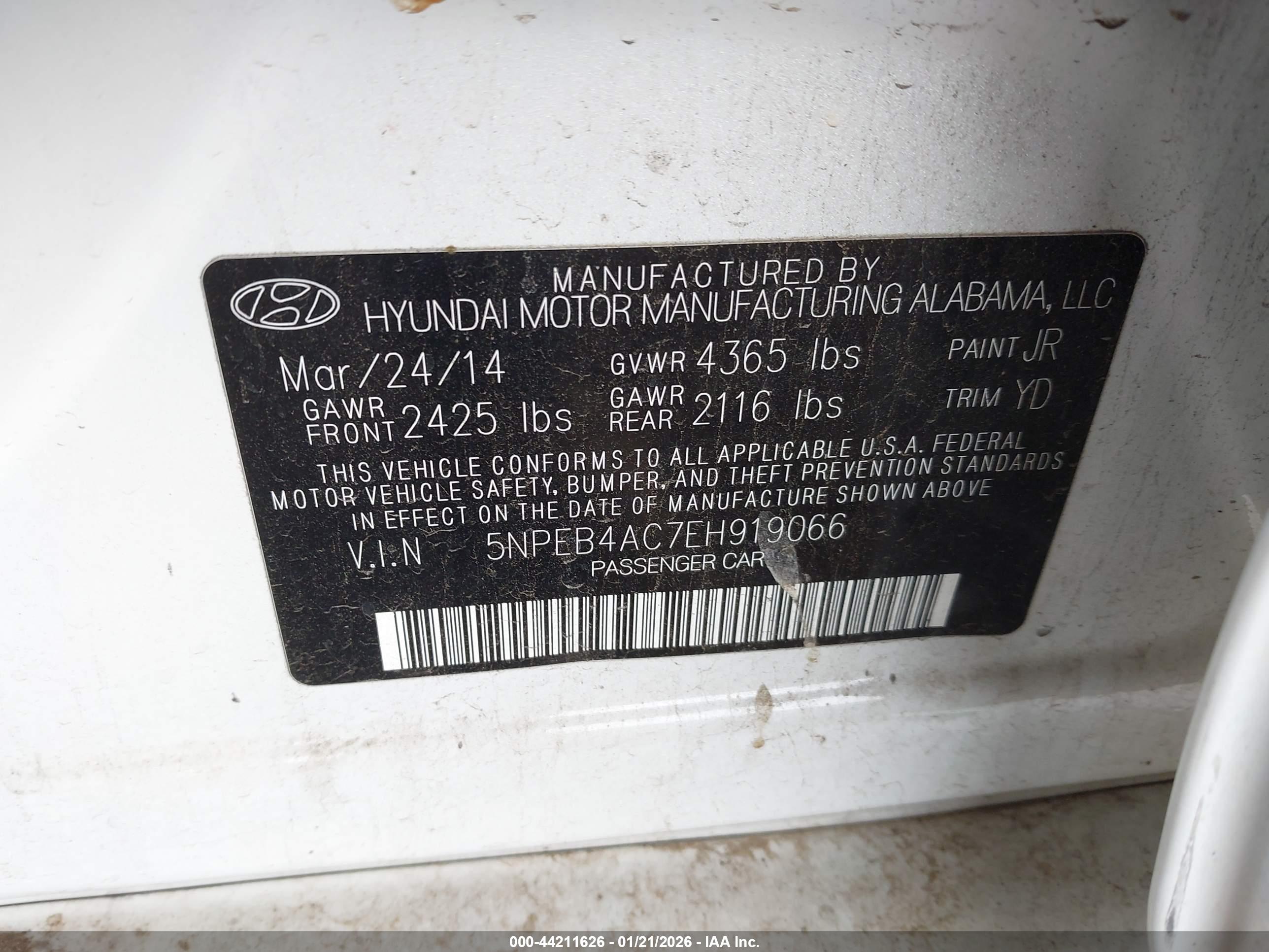 HYUNDAI SONATA image 9