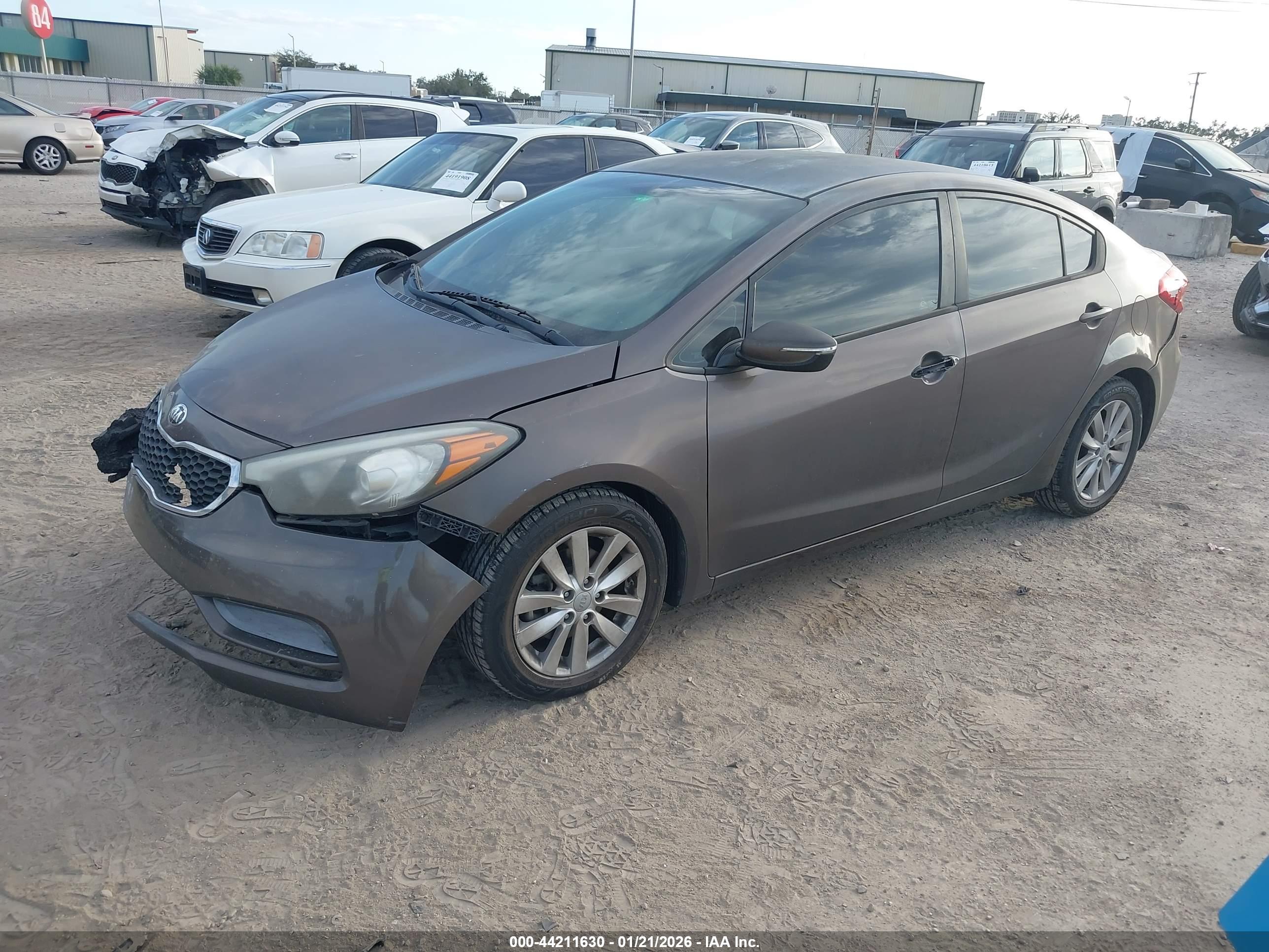 KIA FORTE image 2