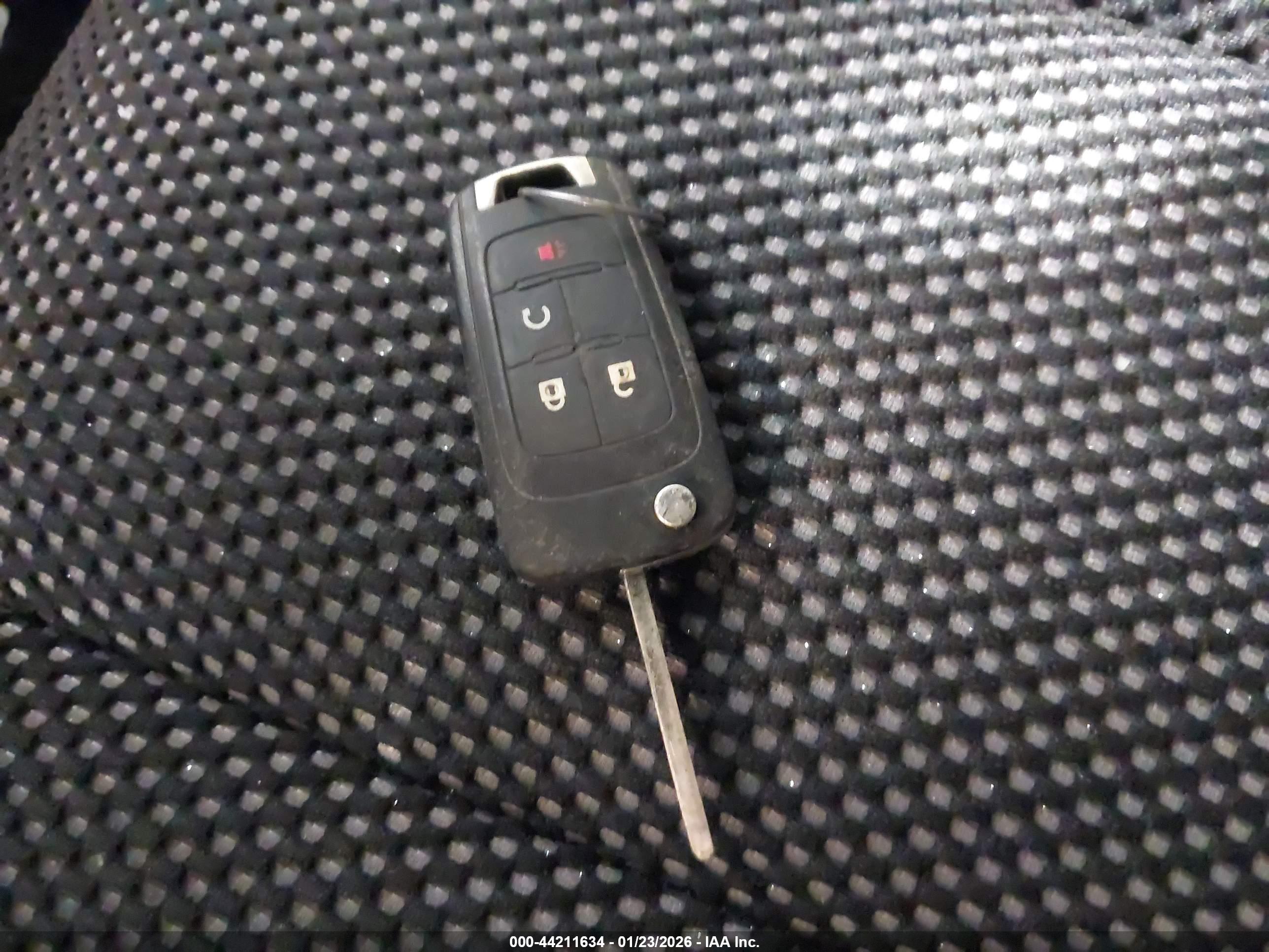 CHEVROLET EQUINOX image 11