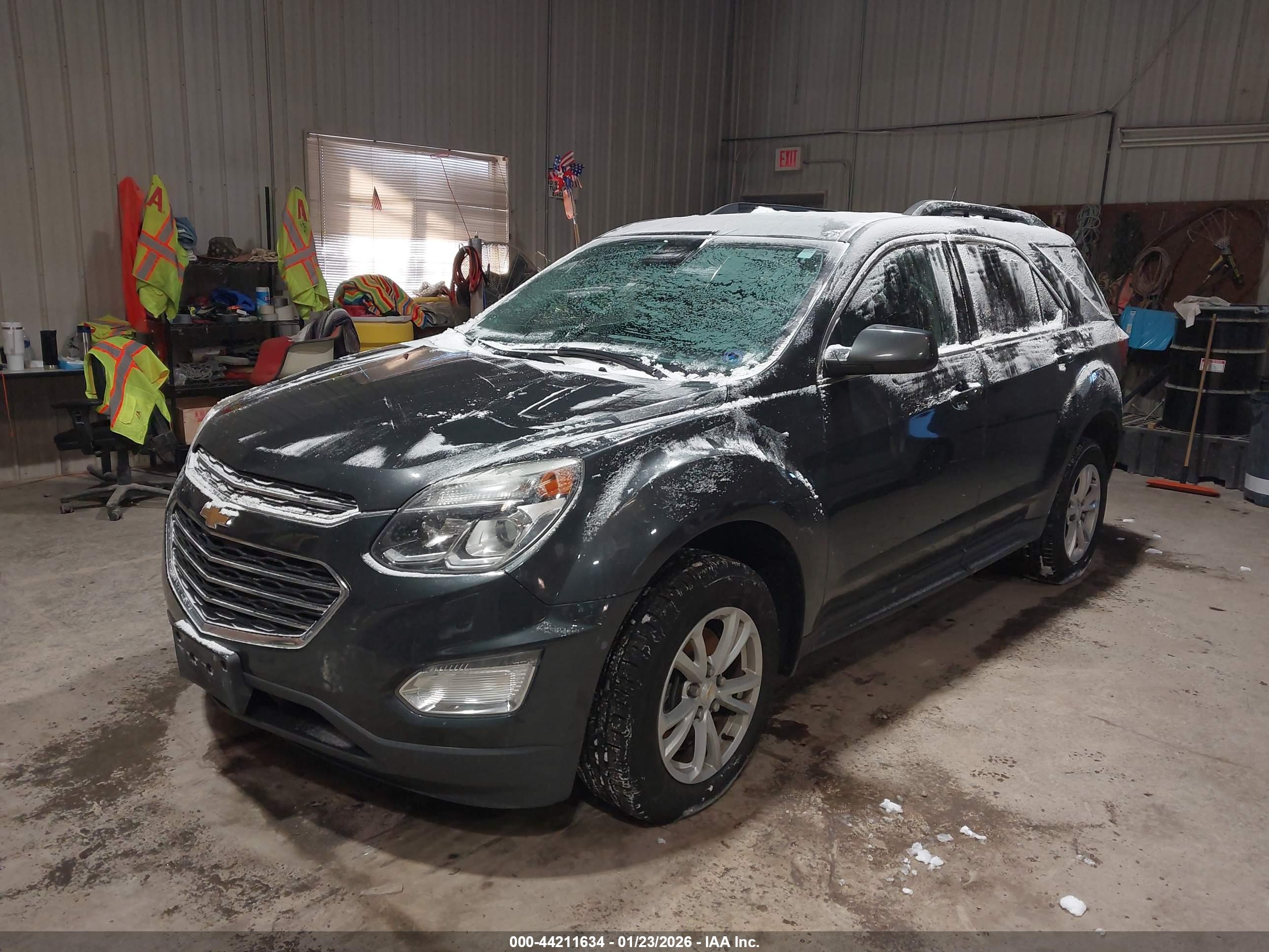 CHEVROLET EQUINOX image 2