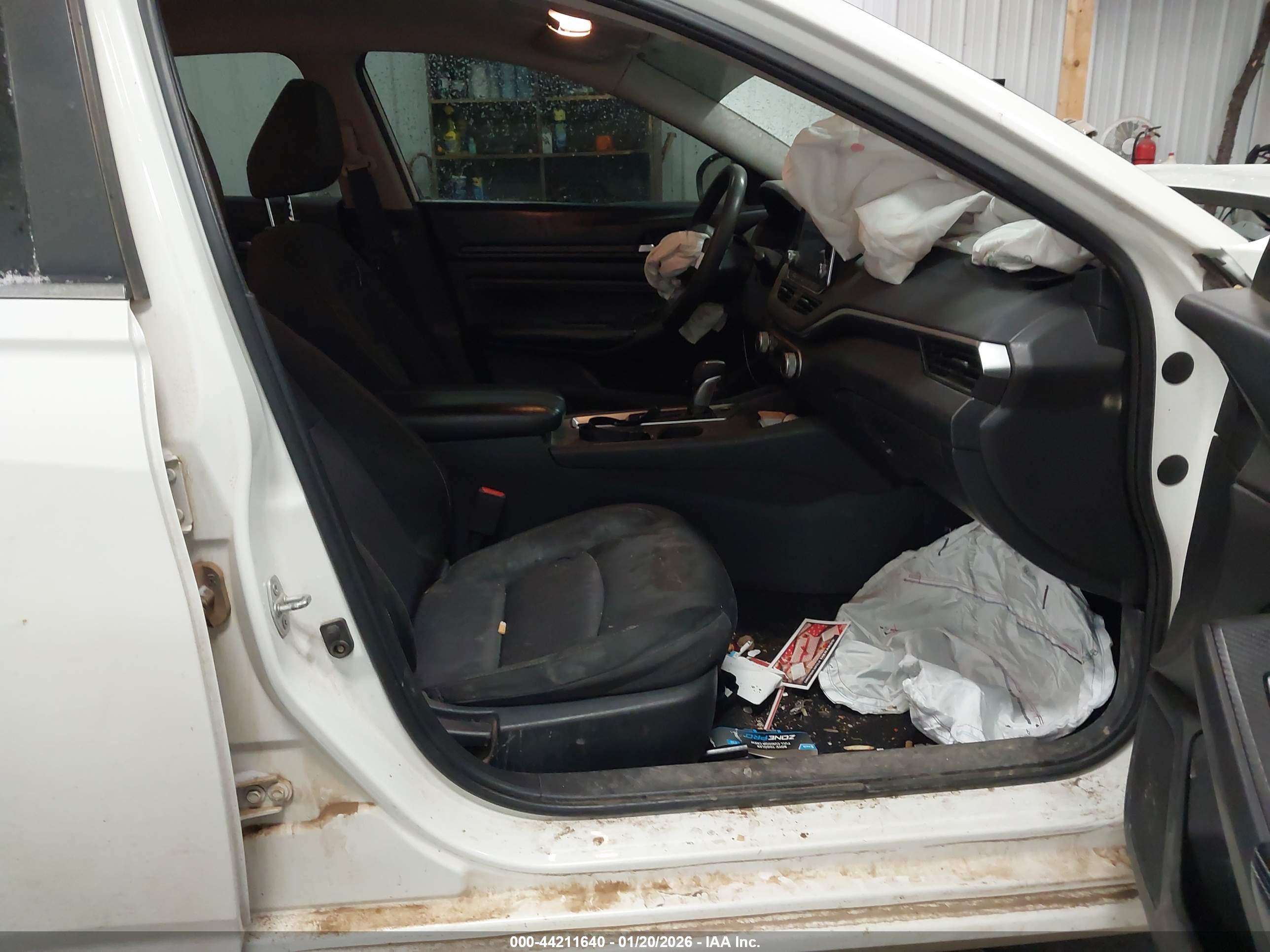 NISSAN ALTIMA image 5