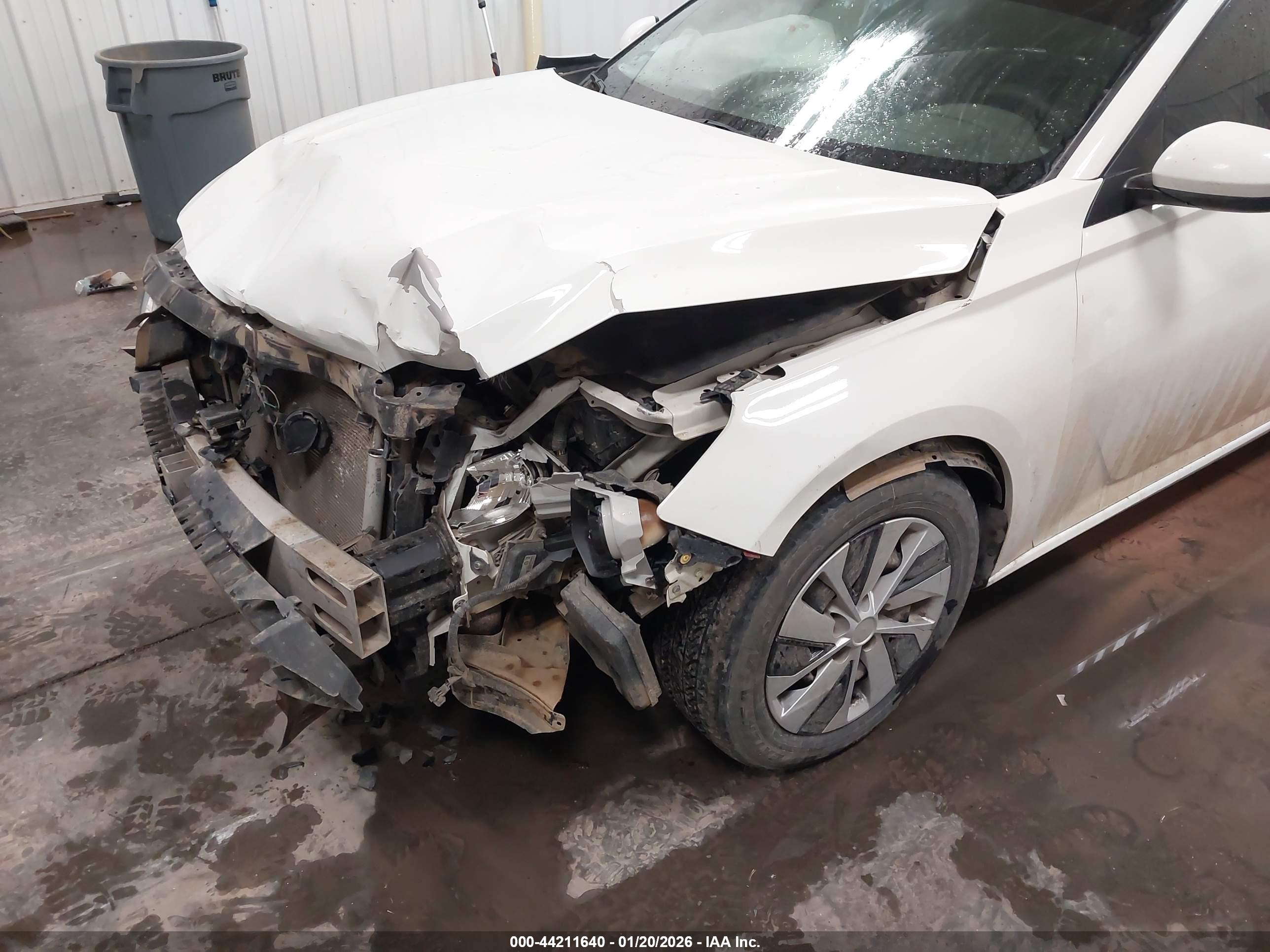 NISSAN ALTIMA image 6