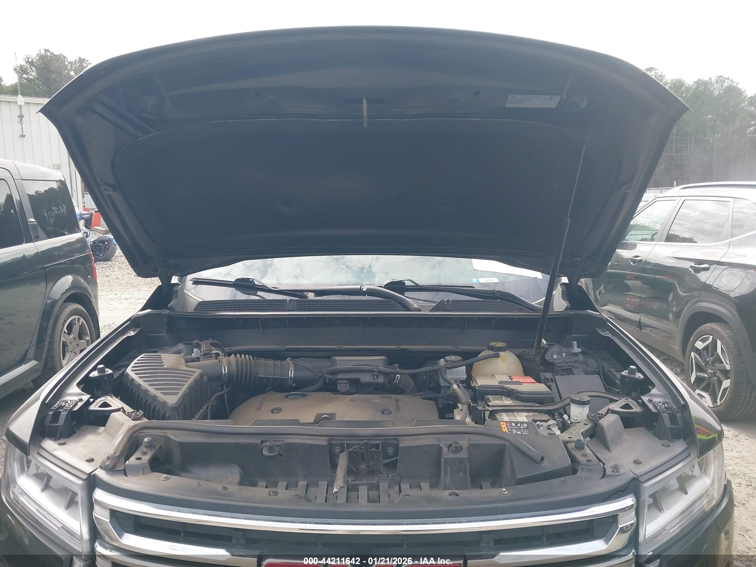 GMC ACADIA image 10